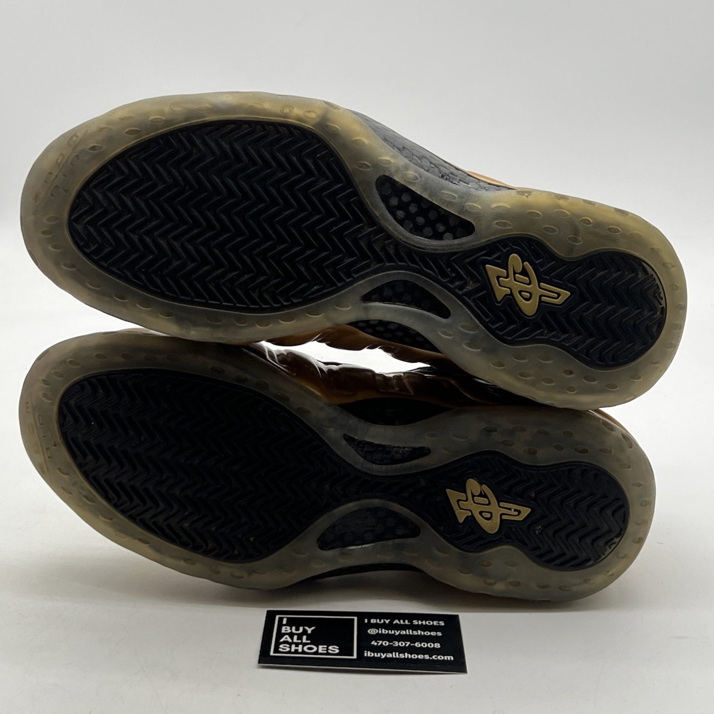 Size 10.5 - Nike Air Foamposite One Metallic Gold (314996-700)