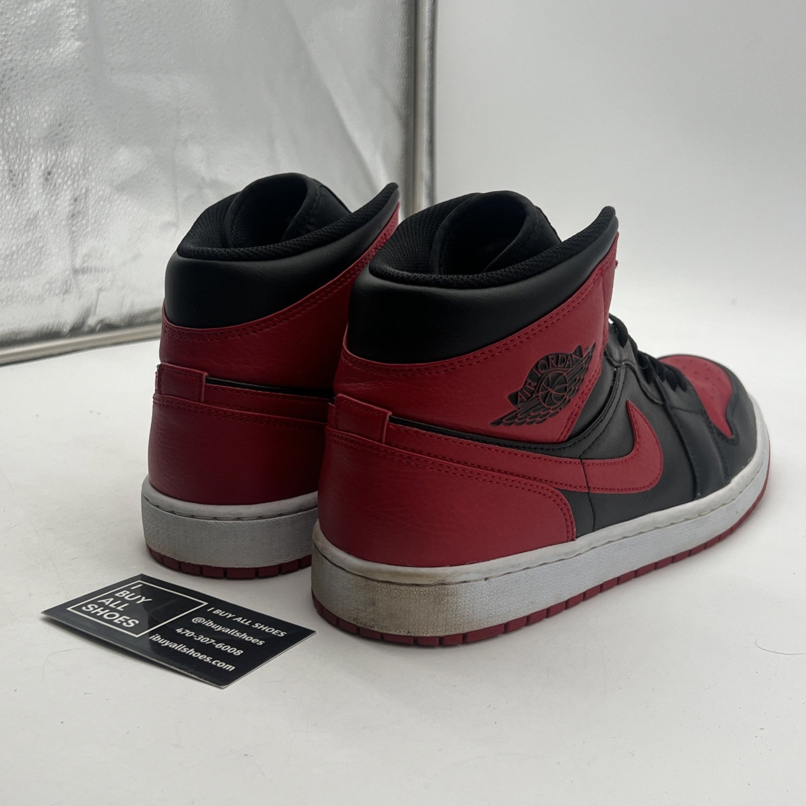 Size 12 - Air Jordan 1 Mid Banned 2020 (554724-074)