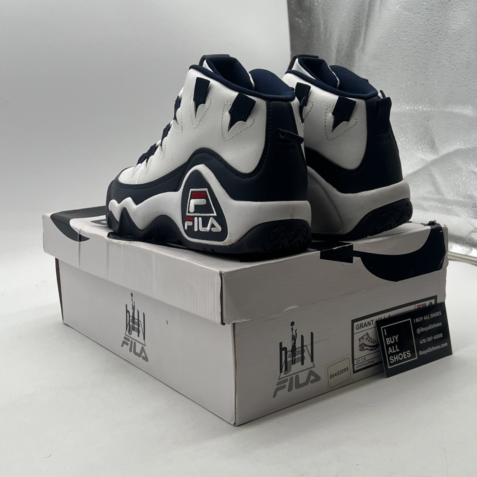 Size 8.5 - Fila Grant Hill 1 (1BM00636-125) Mens White Athletic Basketball