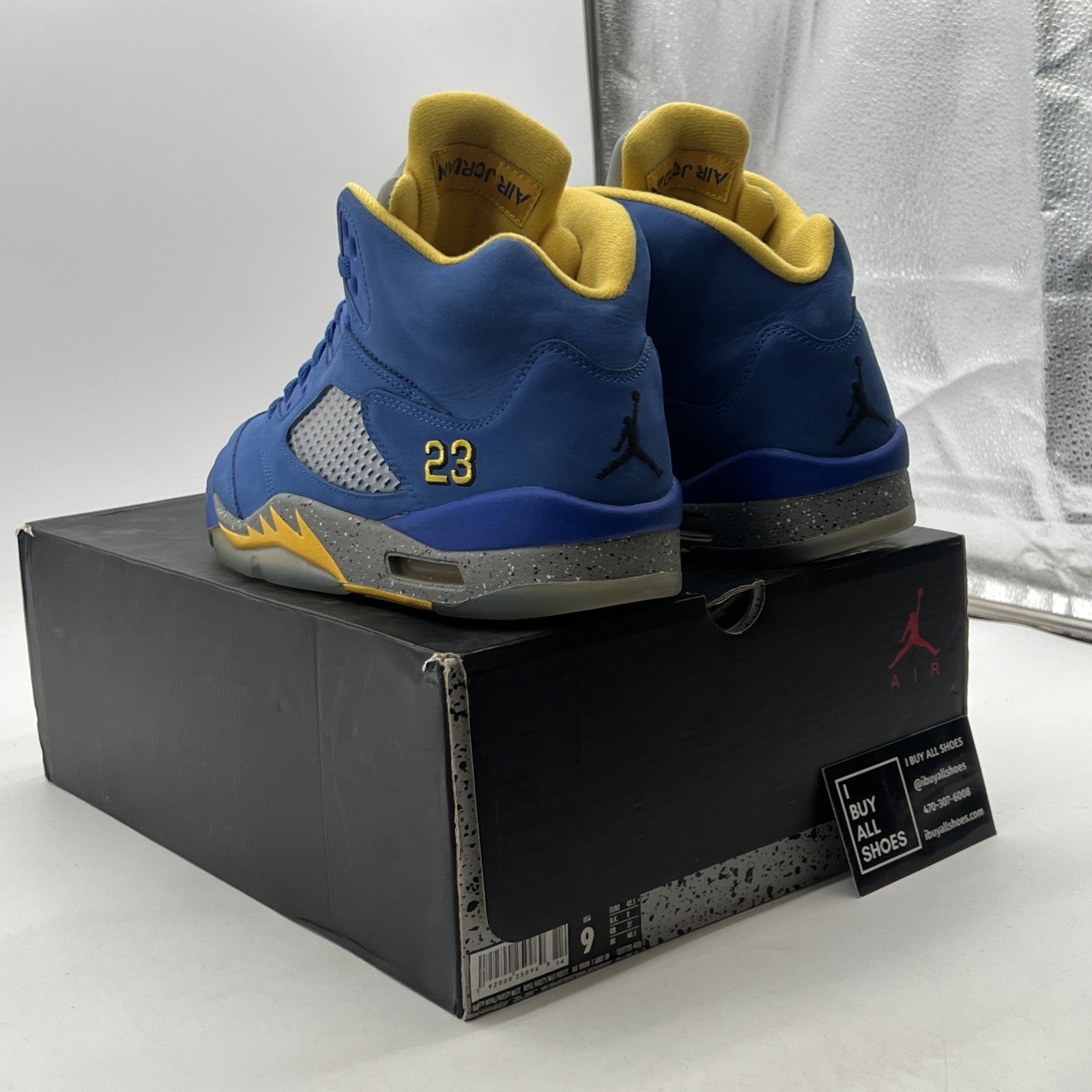 Size 9 - Air Jordan 5 Retro Laney (CD2720-400)