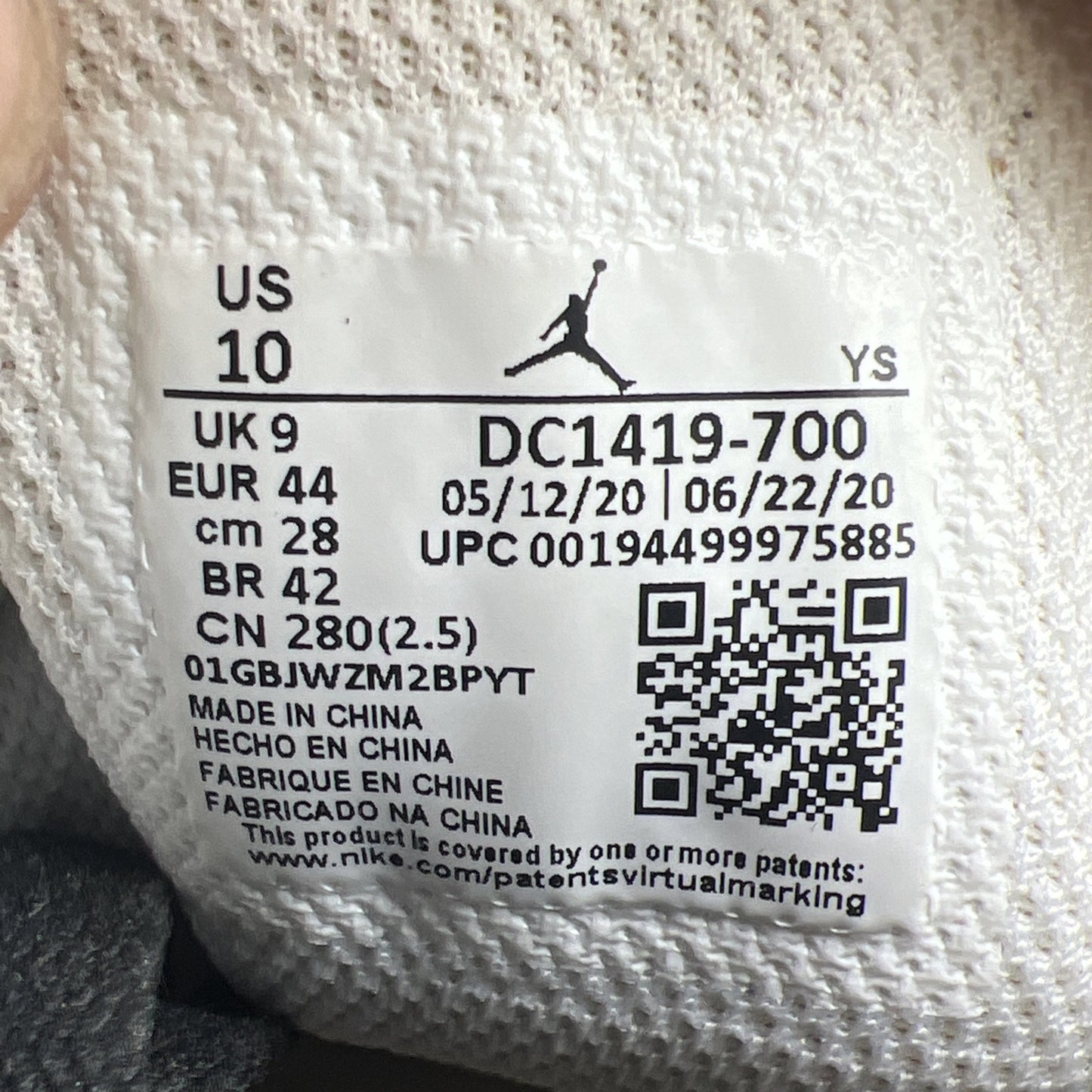 Size 10 - Air Jordan 1 Mid SE Metallic Gold 2020 (DC1419-700)