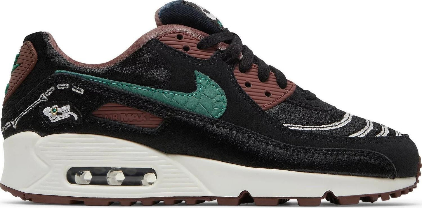 Size 8 - Nike Air Max 90 Siempre Familia W (DO2154-010)