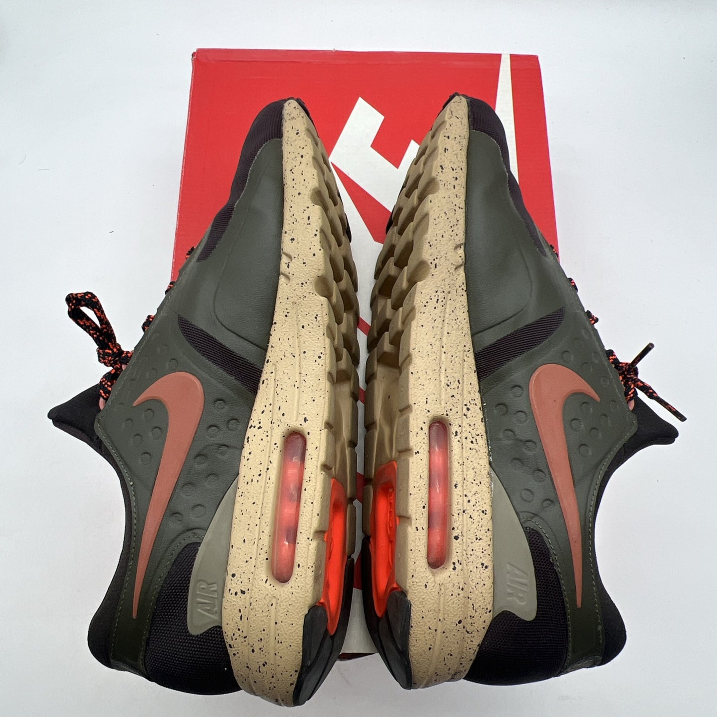 Size 10.5 - Nike Air Max Zero SE Brown (918232-200)