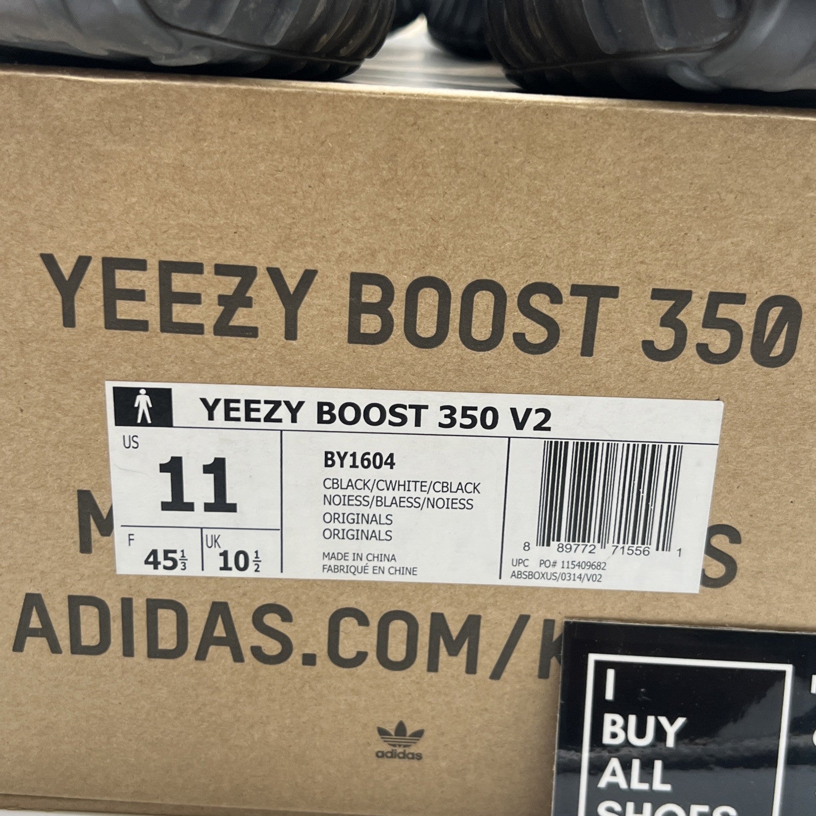 Size 11 - Adidas Yeezy Boost 350 V2 Low Oreo (BY1604)