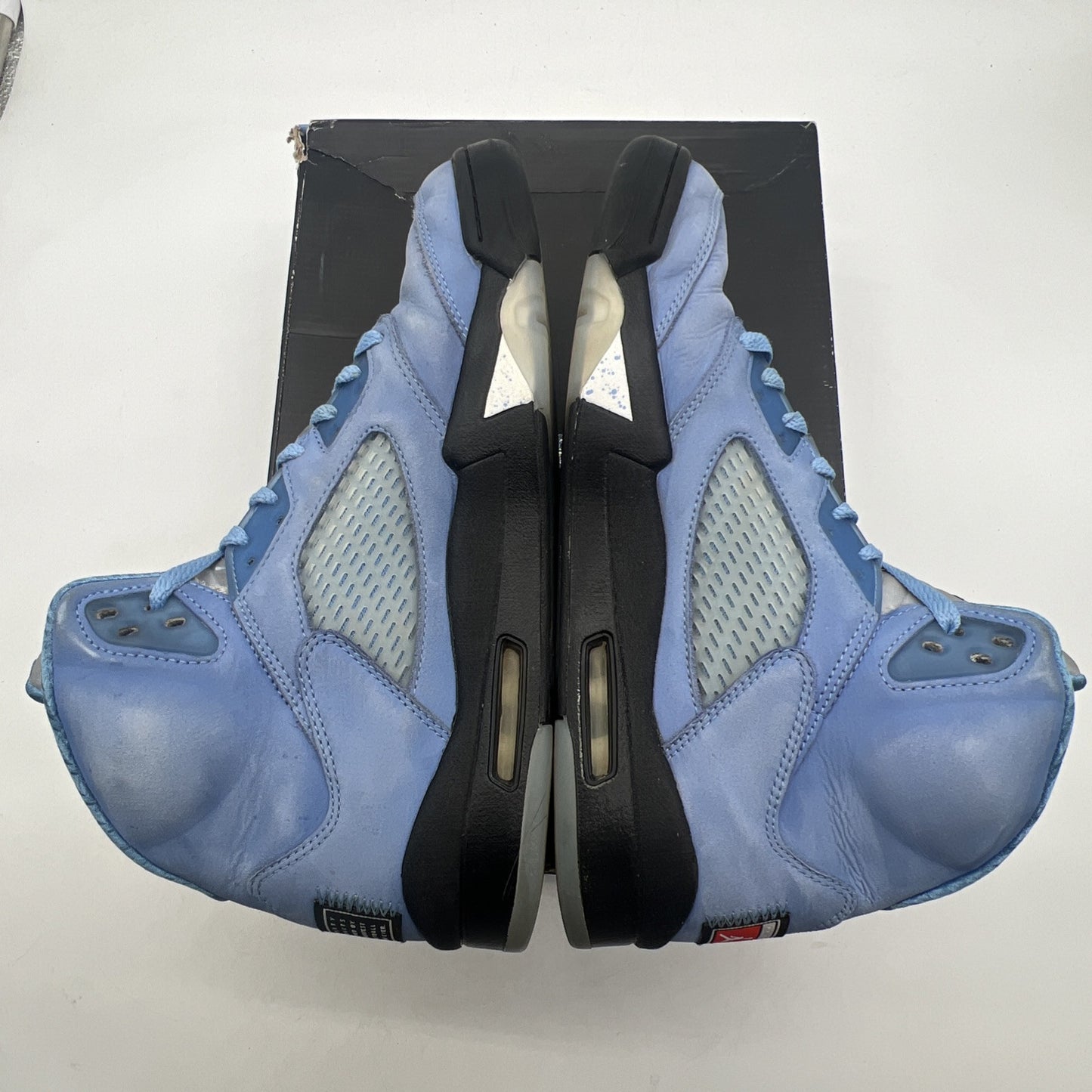 Size 10 - Air Jordan 5 Retro SE Mid UNC (DV1310-401)