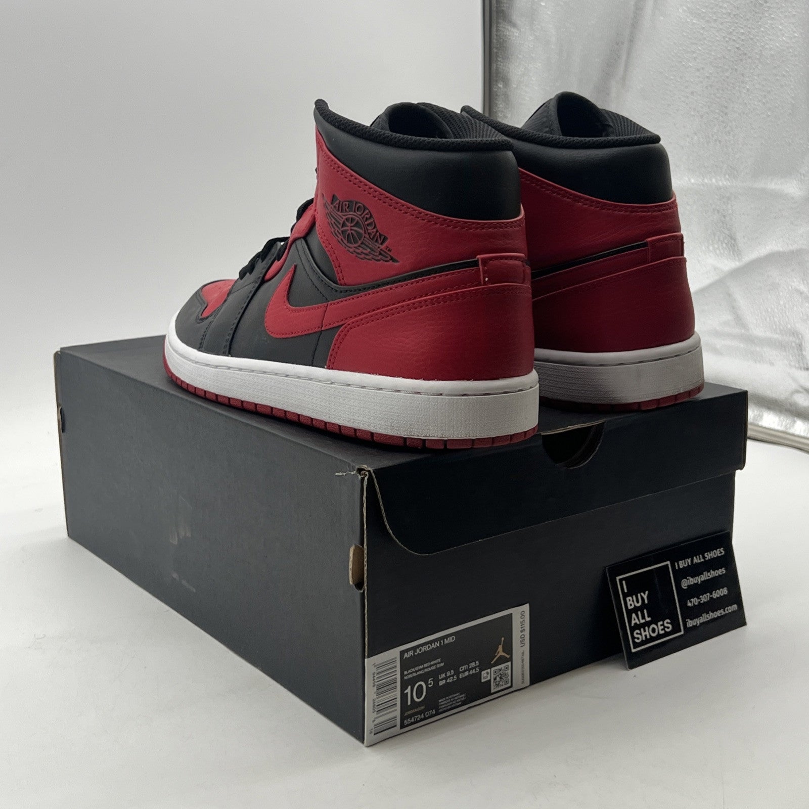 Size 10.5 - Air Jordan 1 Mid Banned 2020 (554724-074)