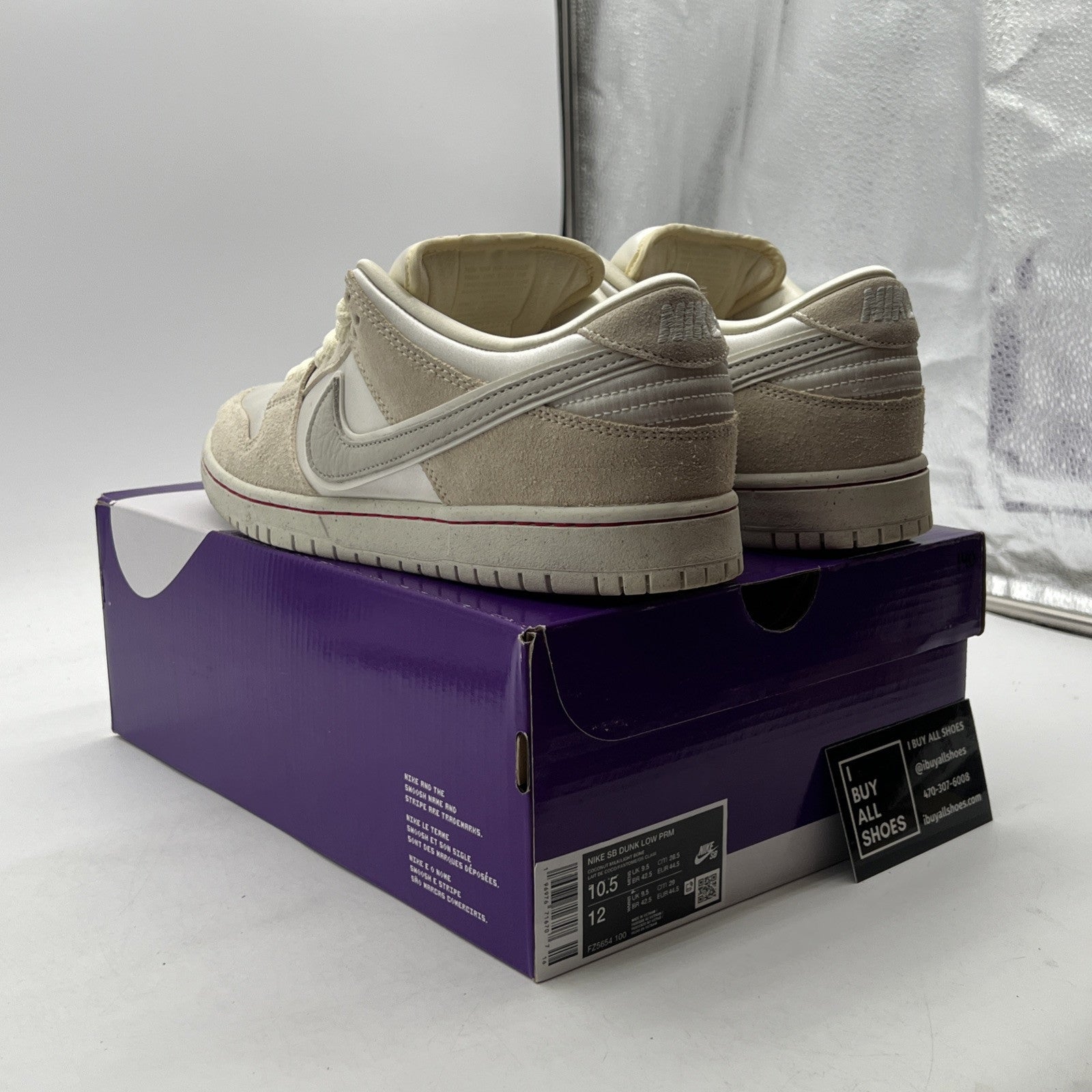Size 10.5 - Nike Dunk Premium SB Low City of Love Collection - Light Bone