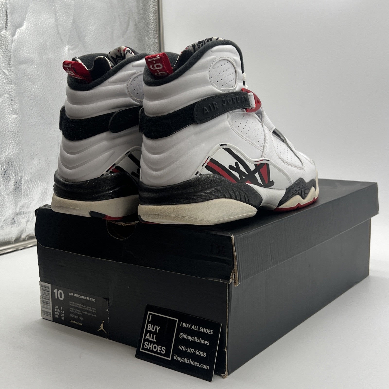 Size 10 - Air Jordan 8 Retro Alternate (305381-104)