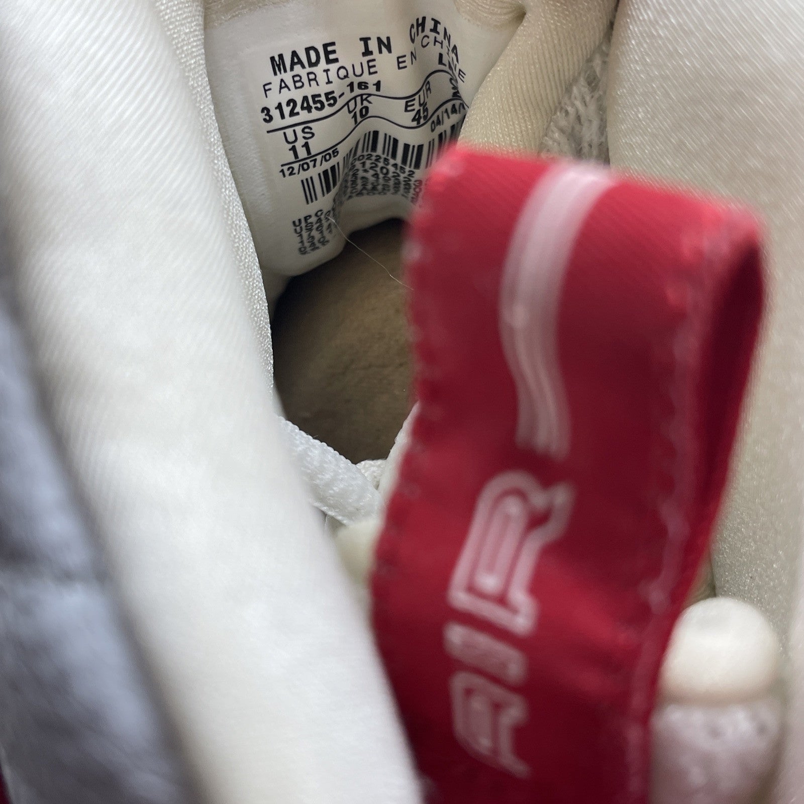 Size 11 - 2005 Vintage Nike Air Max Penny IV Hardaway white red (CV7562-300)