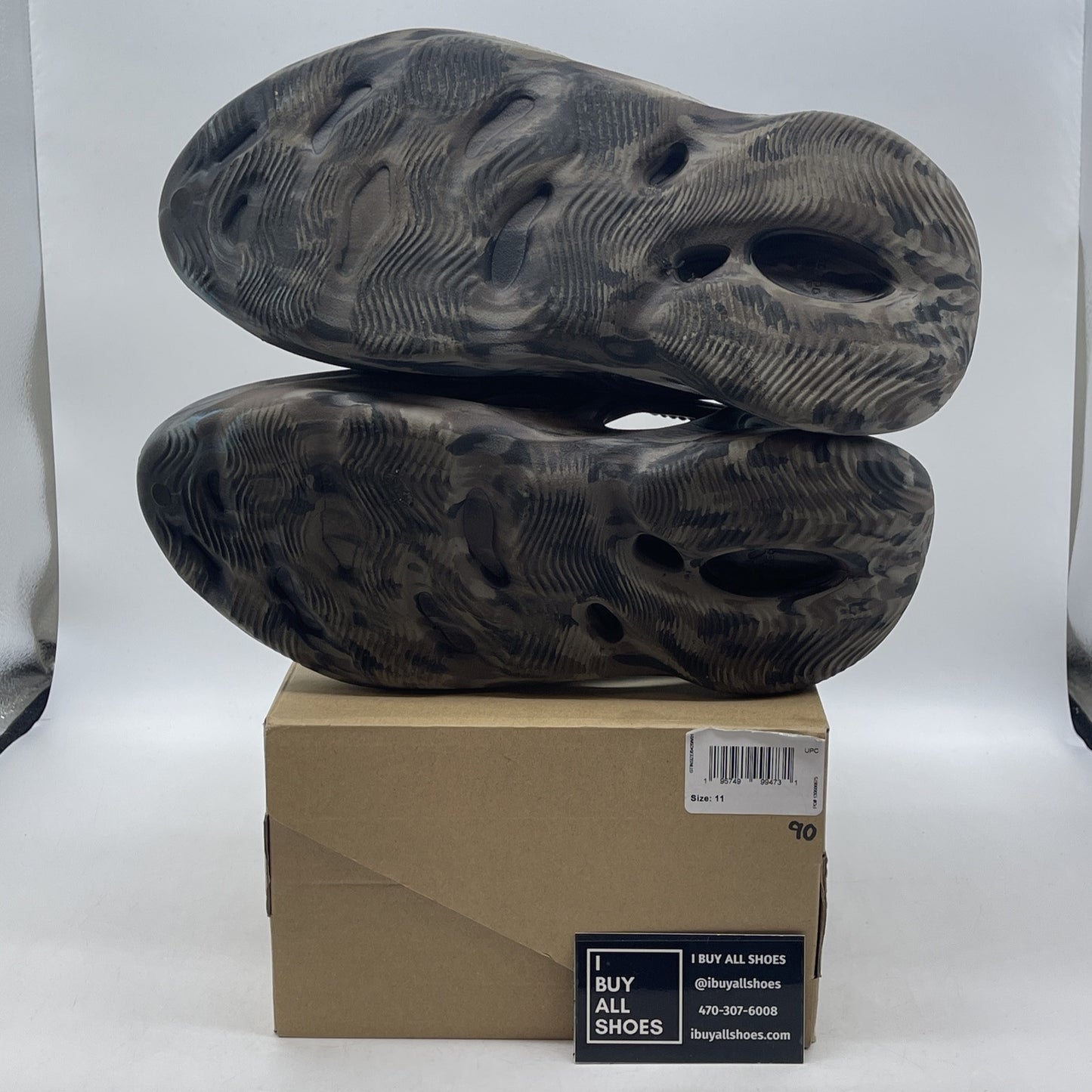 Size 11 - Foam Runner Mx Cinder Black Brown Blue Rubber (ID4126)