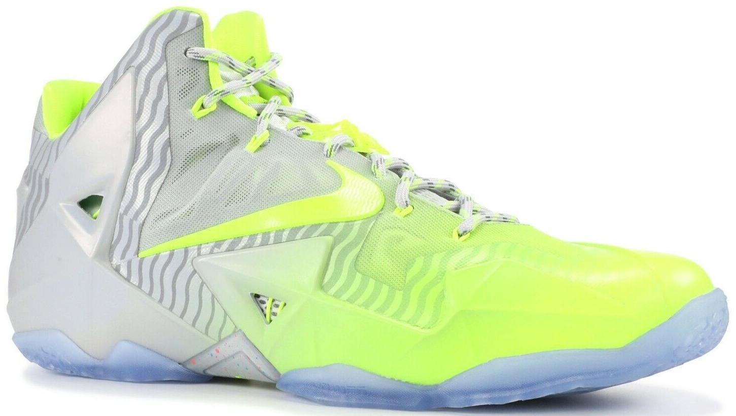 Size 13 - Nike LeBron 11 Maison du LeBron (683252-074)