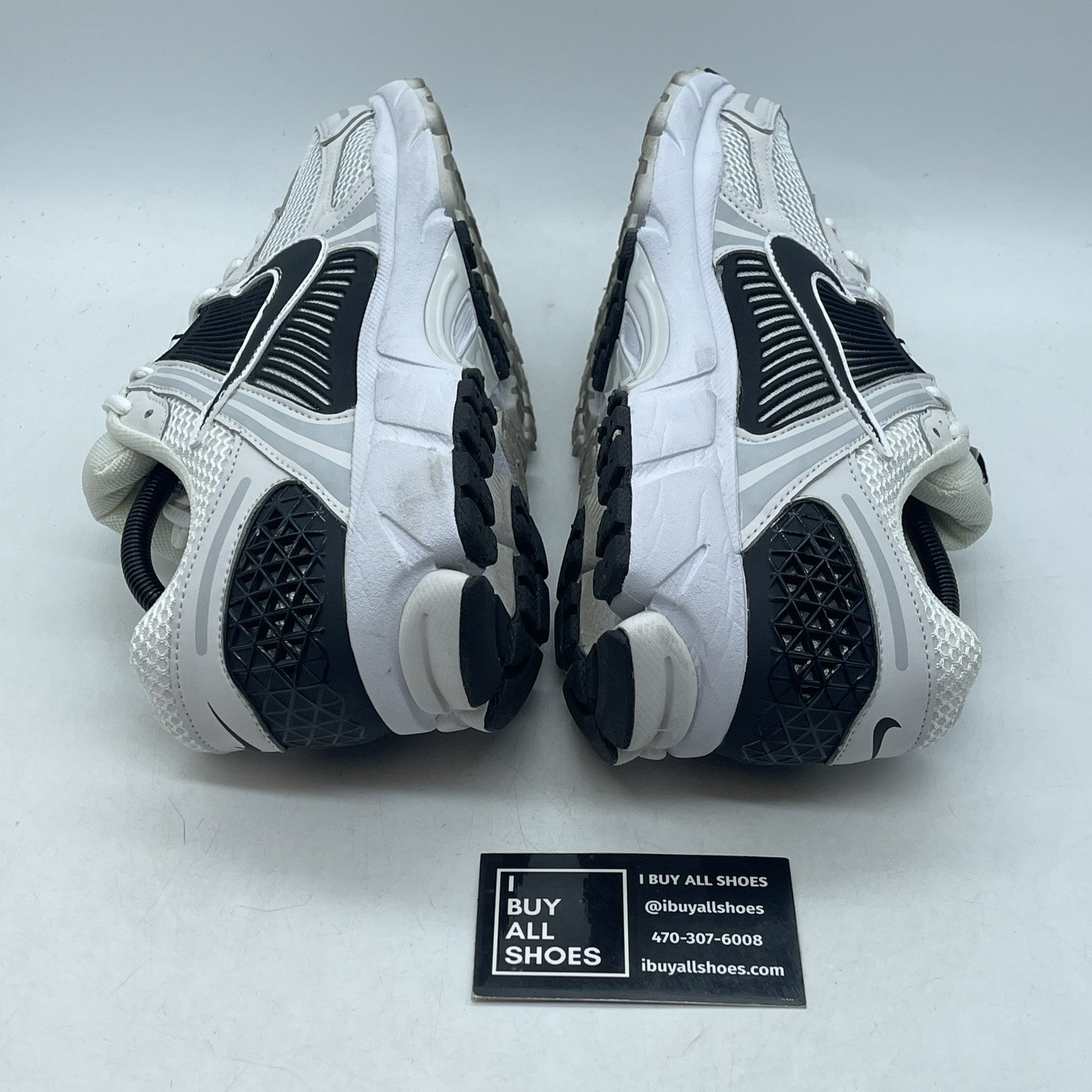 Size 10 - Nike Men’s Zoom Vomero 5 FB9149101 White/Black/Platinum Tint