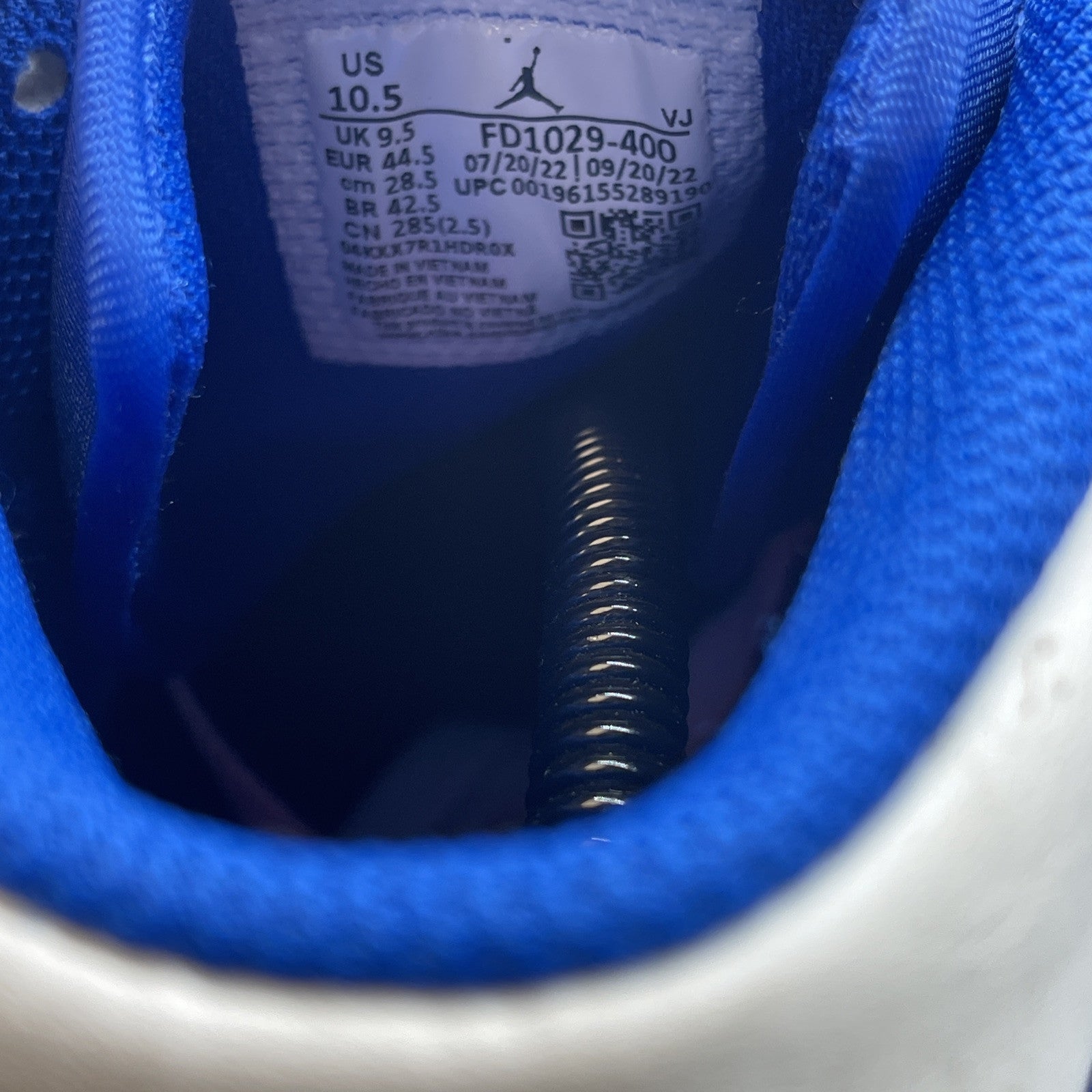 Size 10.5 - Jordan 1 Mid Knicks 2023 Blue White Orange Leather (FD1029-400)