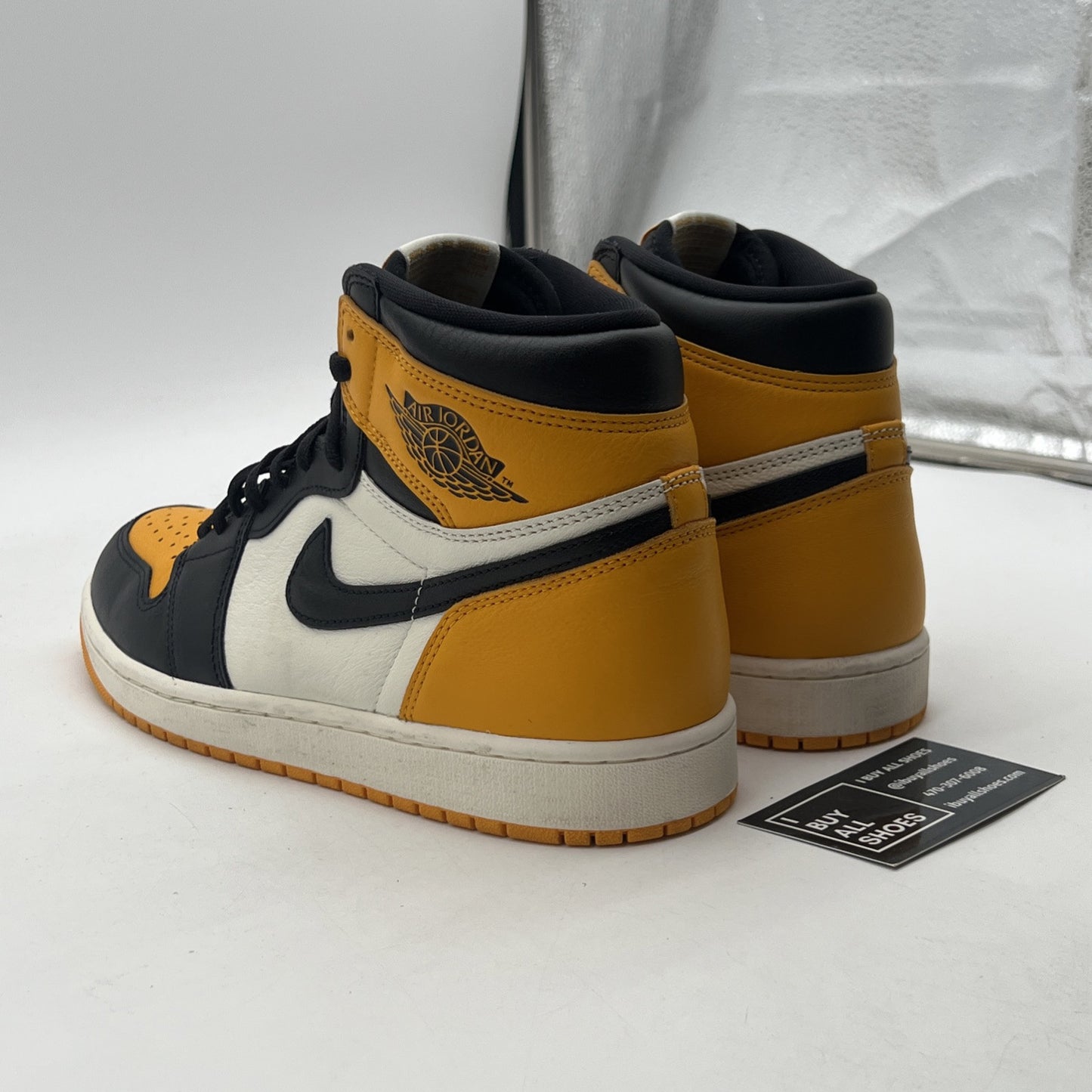 Size 9.5 - Air Jordan 1 Retro OG High Yellow Toe (555088-711)