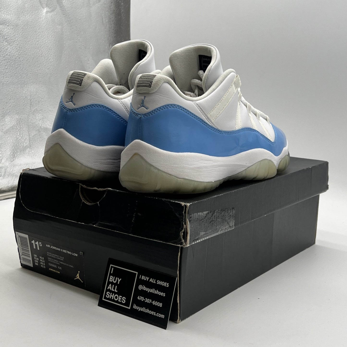Size 11.5 - Air Jordan 11 Retro Low UNC 2017 (528895-106)