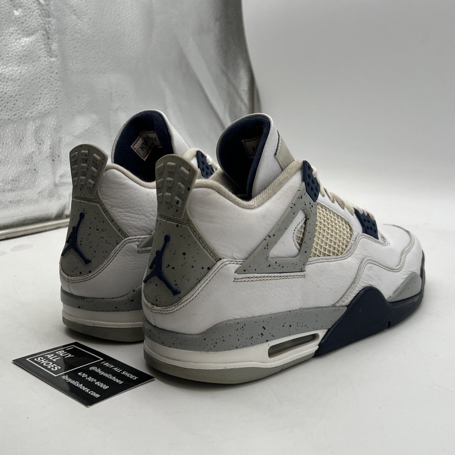 Size 11 - Air Jordan 4 Retro Mid Midnight Navy (DH6927-140)