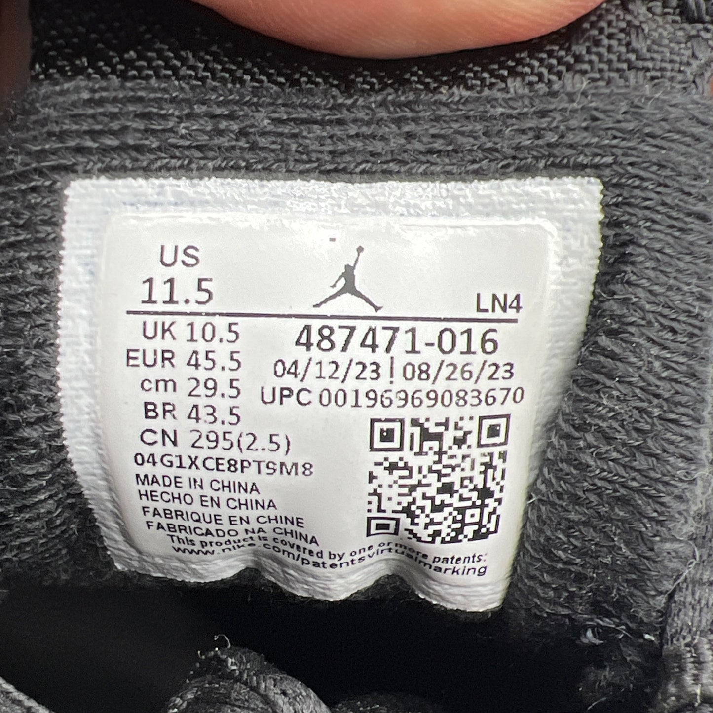 Size 11.5 - Air Jordan 14 Retro Black White (487471-016)