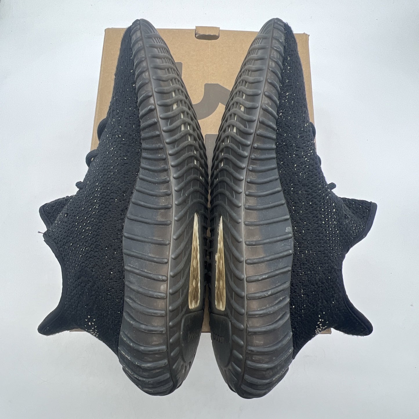 Size 11 - Adidas Yeezy Boost 350 V2 Low Oreo (BY1604)