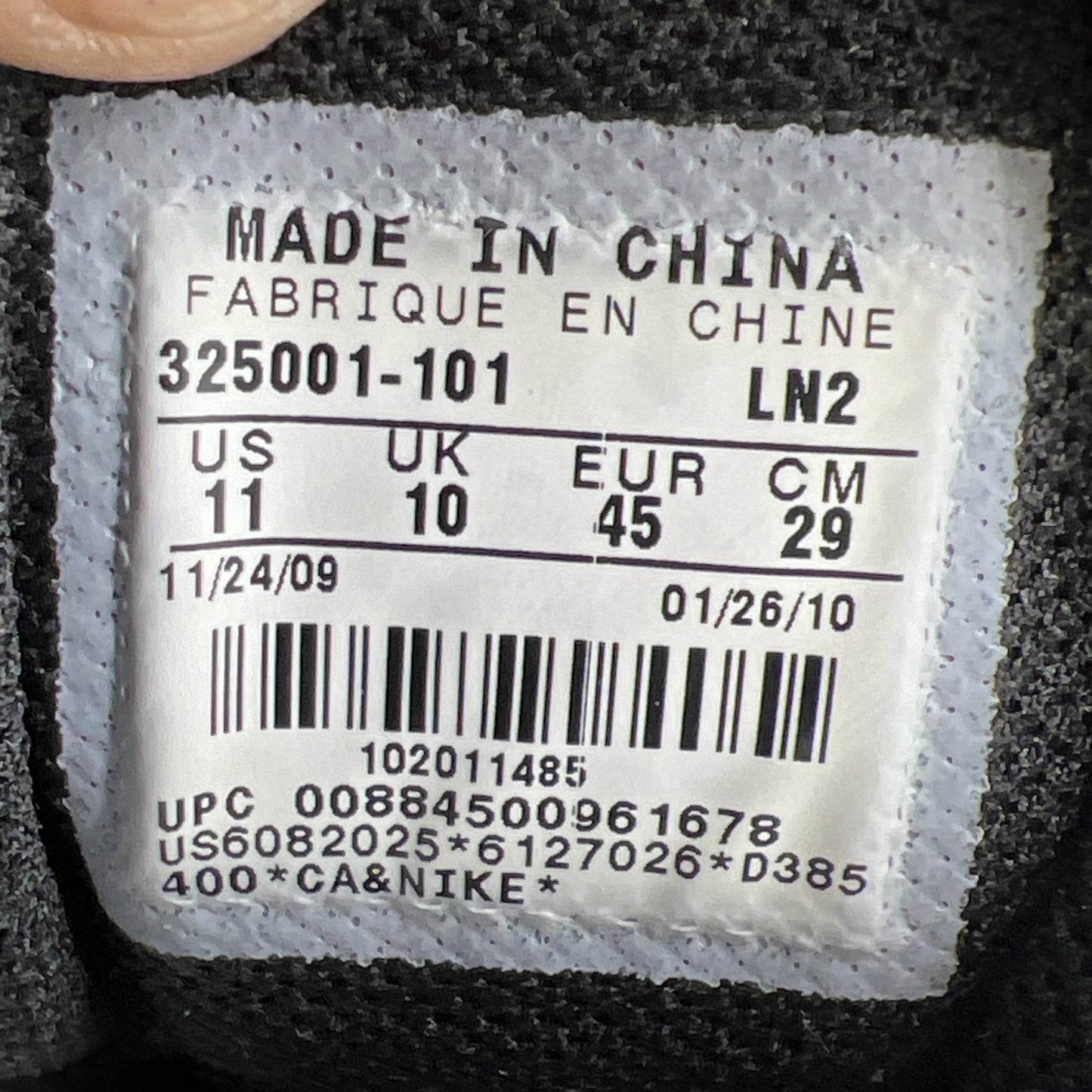 Size 11 - Nike Air Pippen White Black (325001-101)