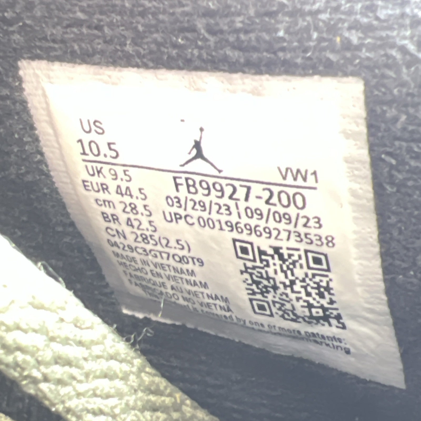 Size 10.5 - Air Jordan 4 SE Retro Low Craft - Olive (FB9927-200)