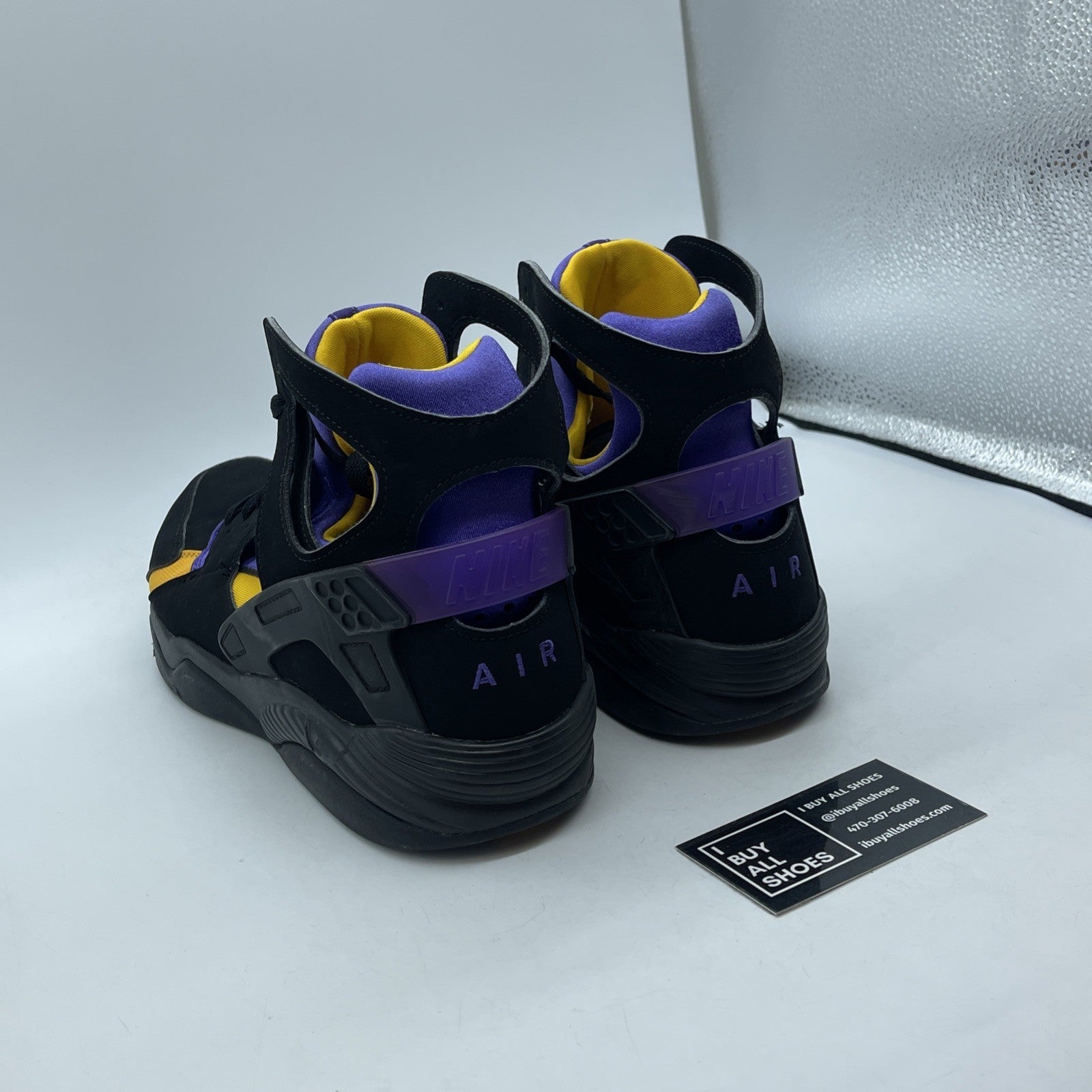 Size 11 - Nike Air Flight Huarache Lakers Away Black Suede Leather (FD0188001)