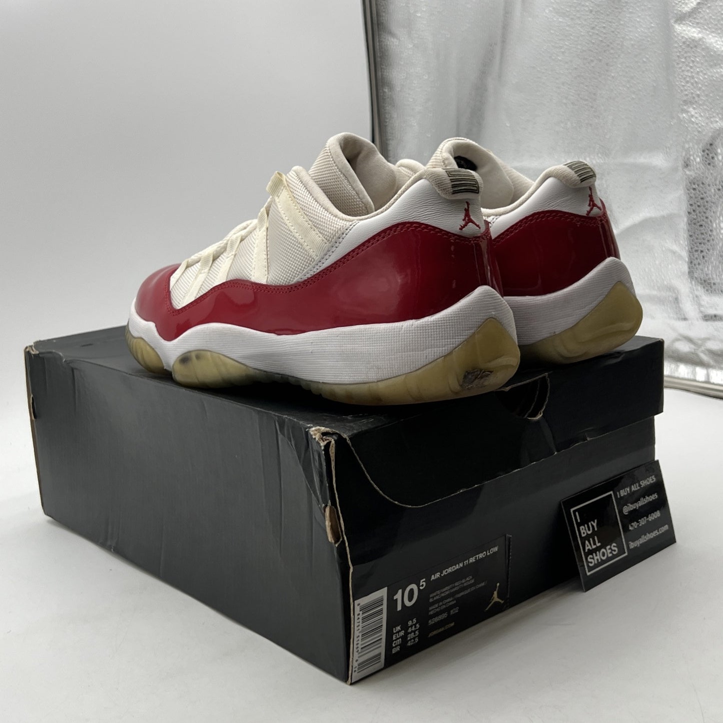 Size 10.5 - Air Jordan 11 Retro 2016 Low Cherry (528895-102)