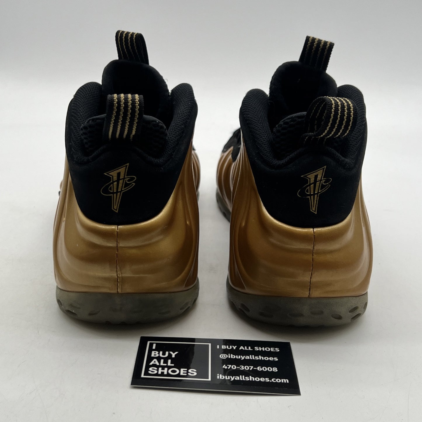 Size 10.5 - Nike Air Foamposite One Metallic Gold (314996-700)