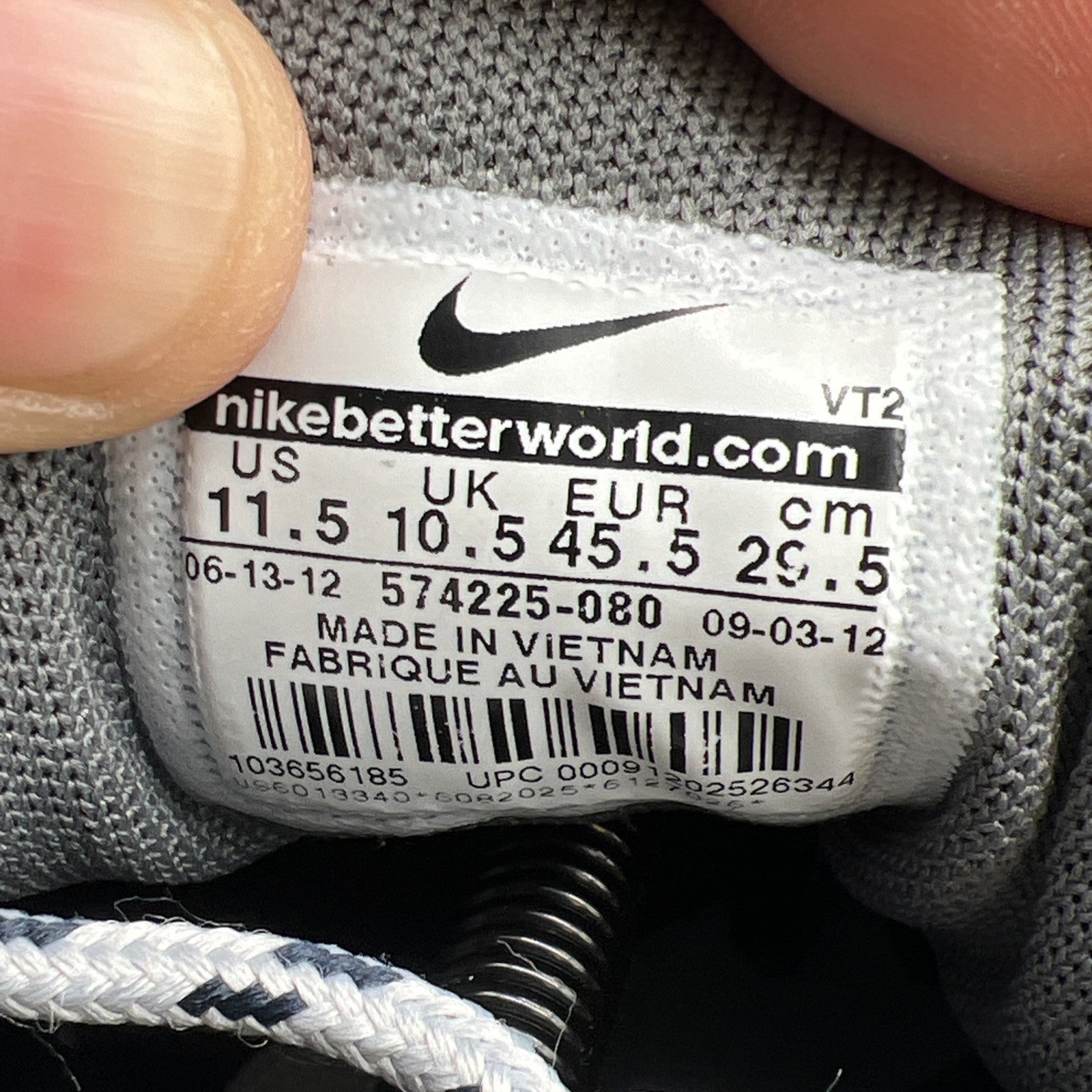 Size 11.5 - Nike Air Max Correlate Shoes Platinum Sliver (574225-080)