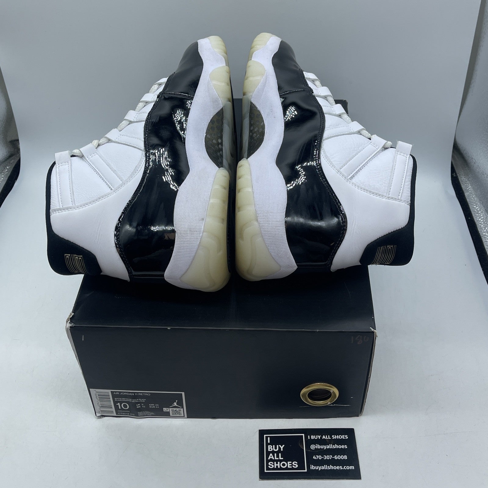 Size 10 - Jordan 11 Retro Mid Gratitude / Defining Moments black White Leather