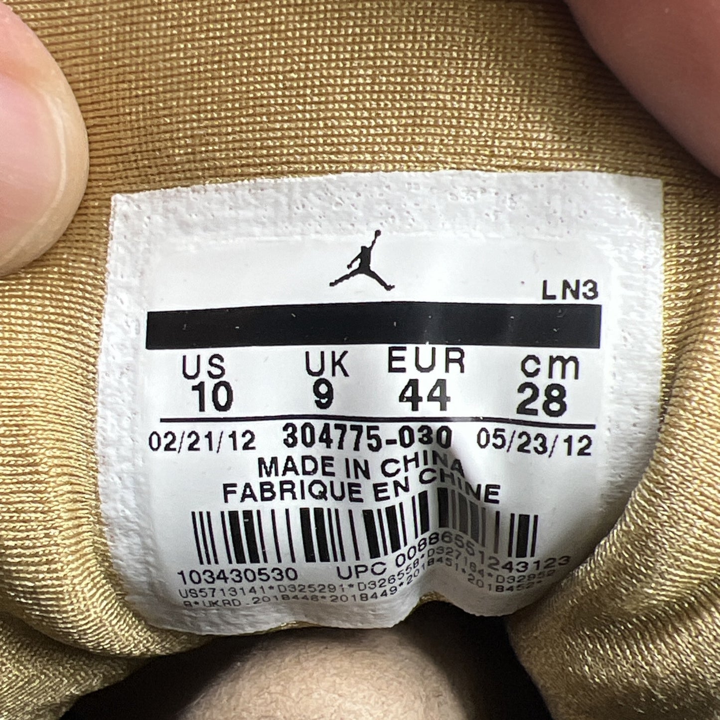 Size 10 - Air Jordan 7 Retro Golden Moments (304775-030)