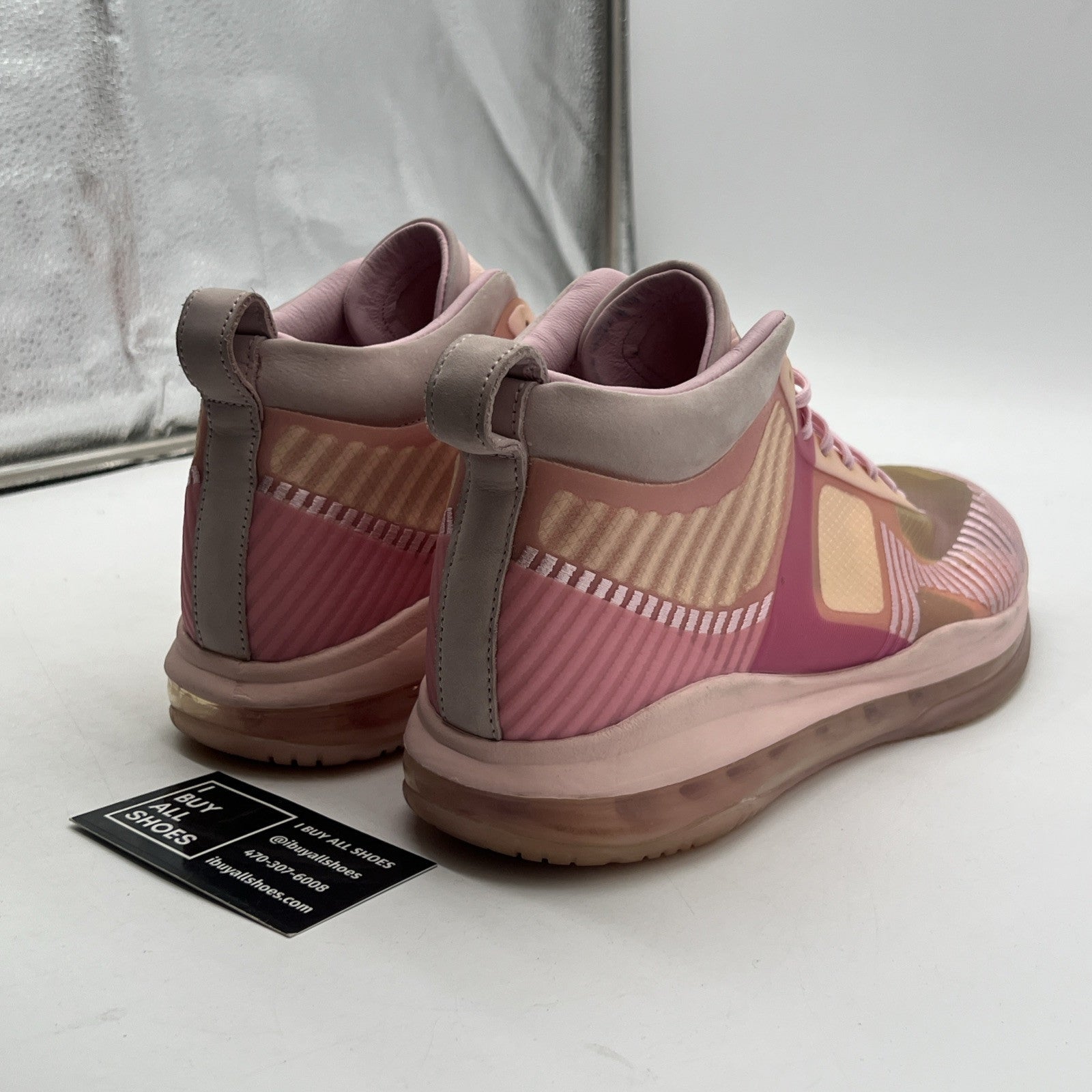 Size 10.5 - Nike John Elliott x LeBron Icon Tulip Pink (AQ0114-600)