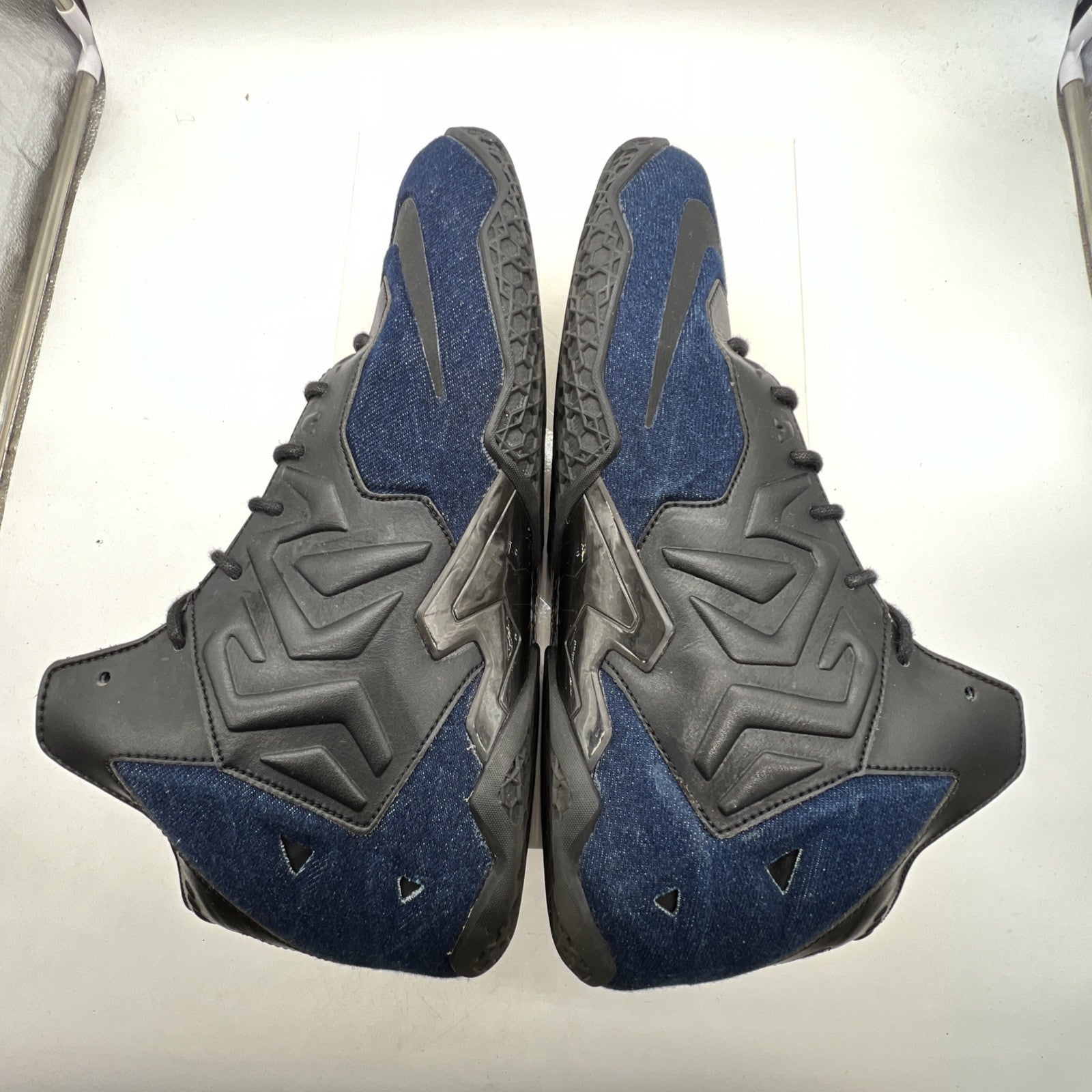 Size 12 - Nike LeBron 11 EXT Denim QS Denim (659509-004)