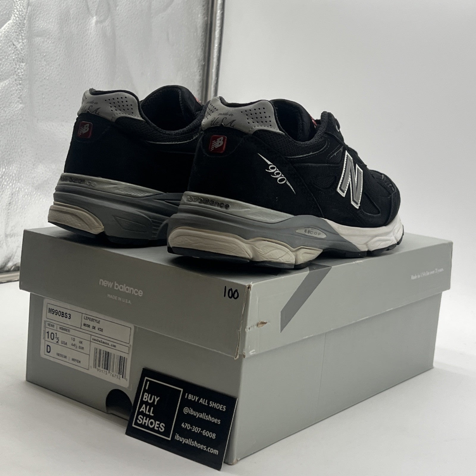 Size 10.5 - New Balance 990v3 Black And Silver (M990BS3)