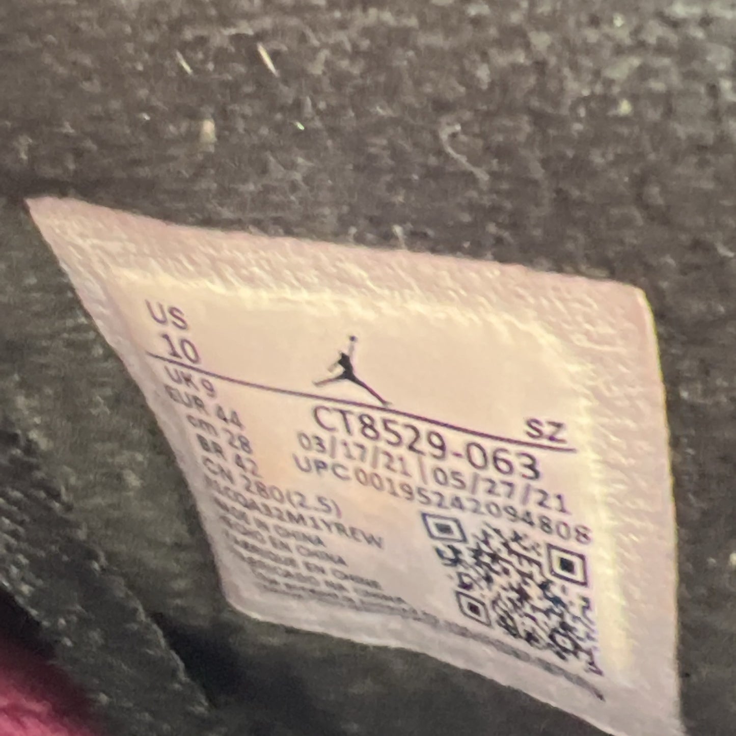 Size 10 - Air Jordan 6 Bordeaux (CT8529-063)