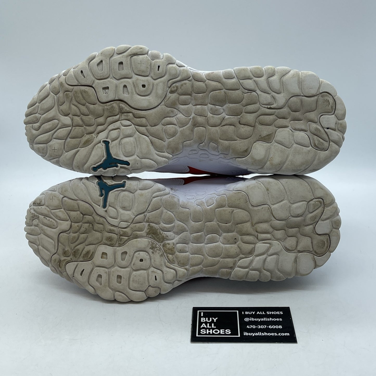 Size 10.5 - NIKE AIR JORDAN DELTA 2 CHILE RED-WHITE-GREY FOG (DC7701-100)
