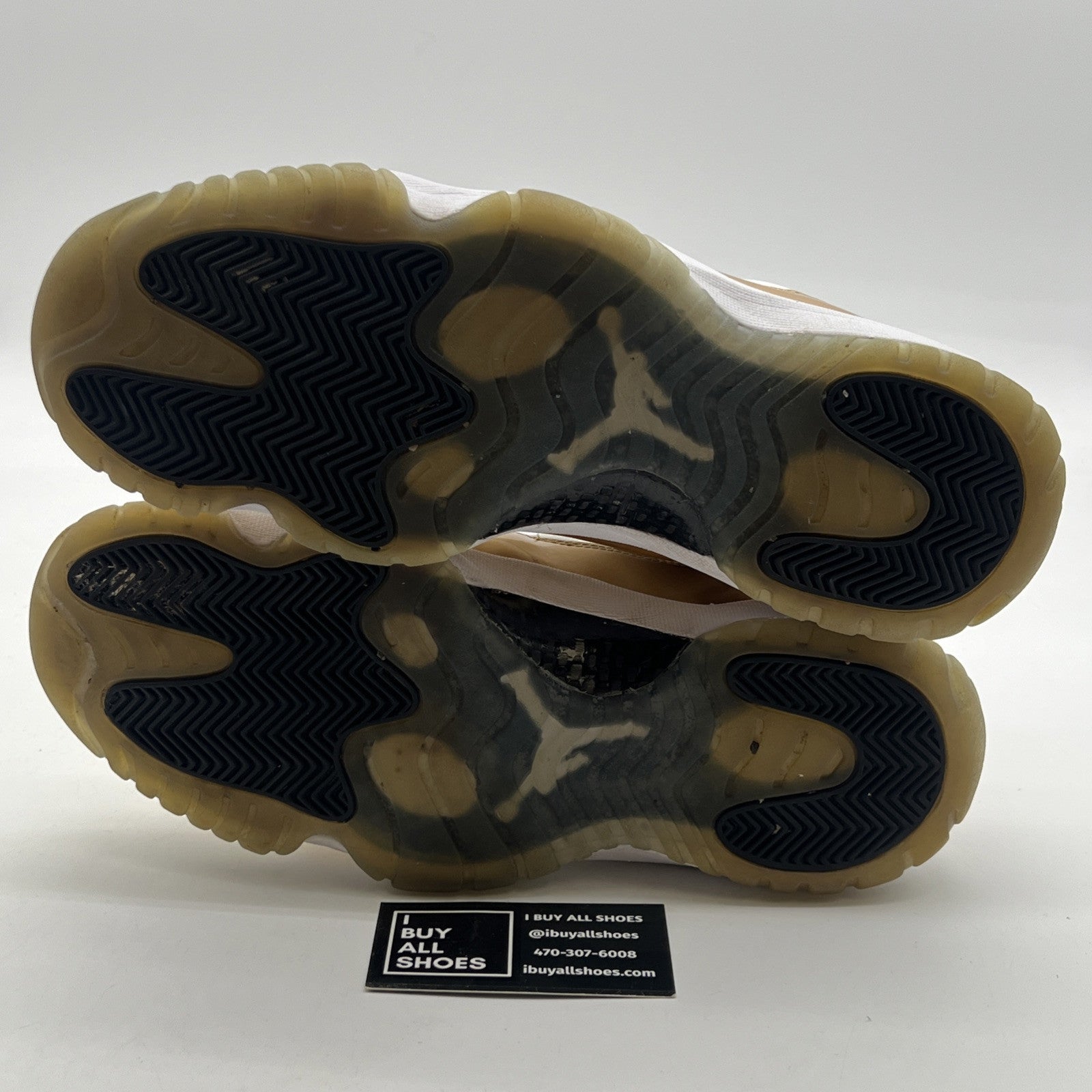 Size 10.5 - Air Jordan 11 Retro Low Closing Ceremony (528895-103)