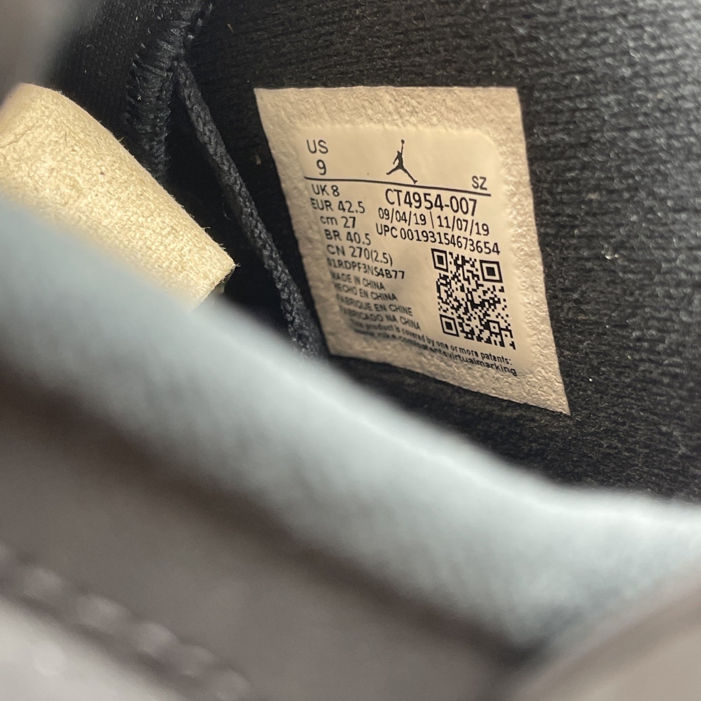 Size 9 - Jordan 6 Retro Defining Moments Black Gold Suede (CT4954-007)