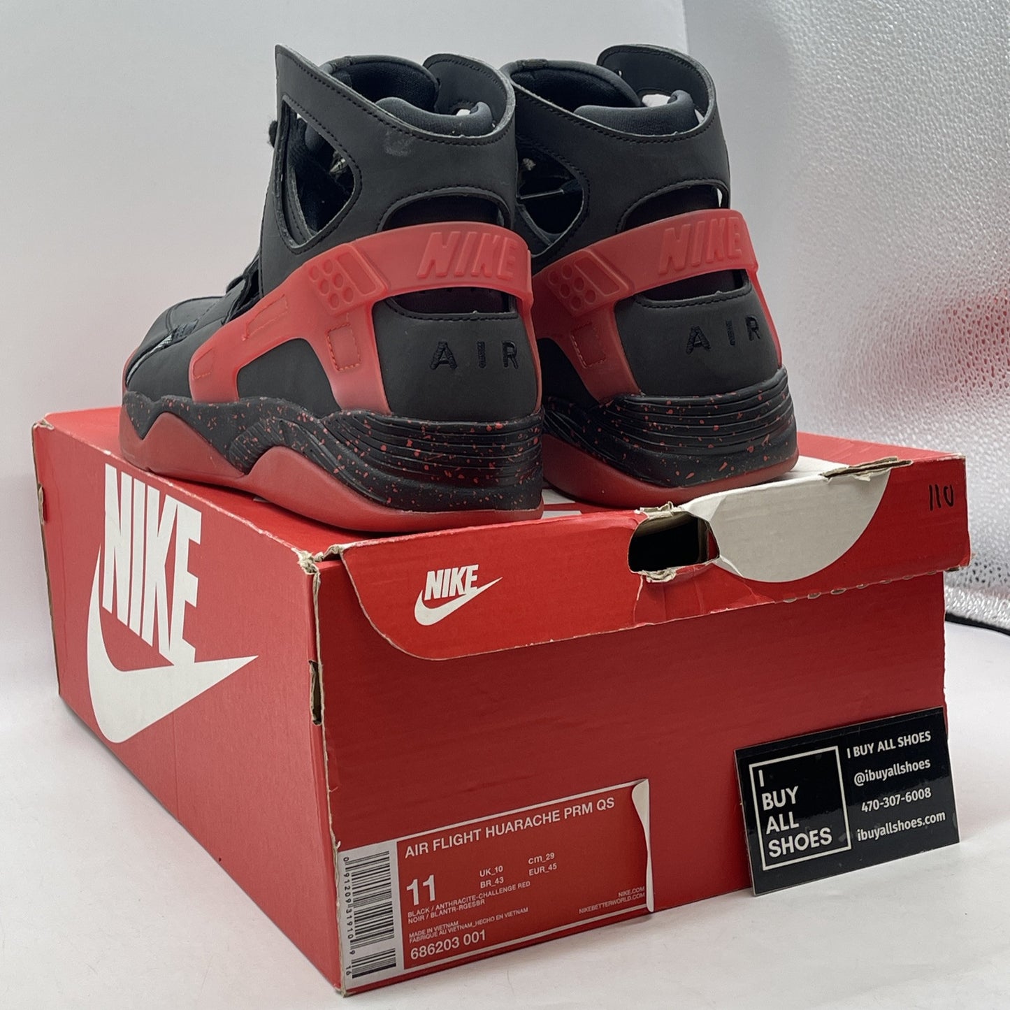 Size 11 - Nike Air Flight Huarache PRM QS Love/Hate Pack Suede (686203-001)