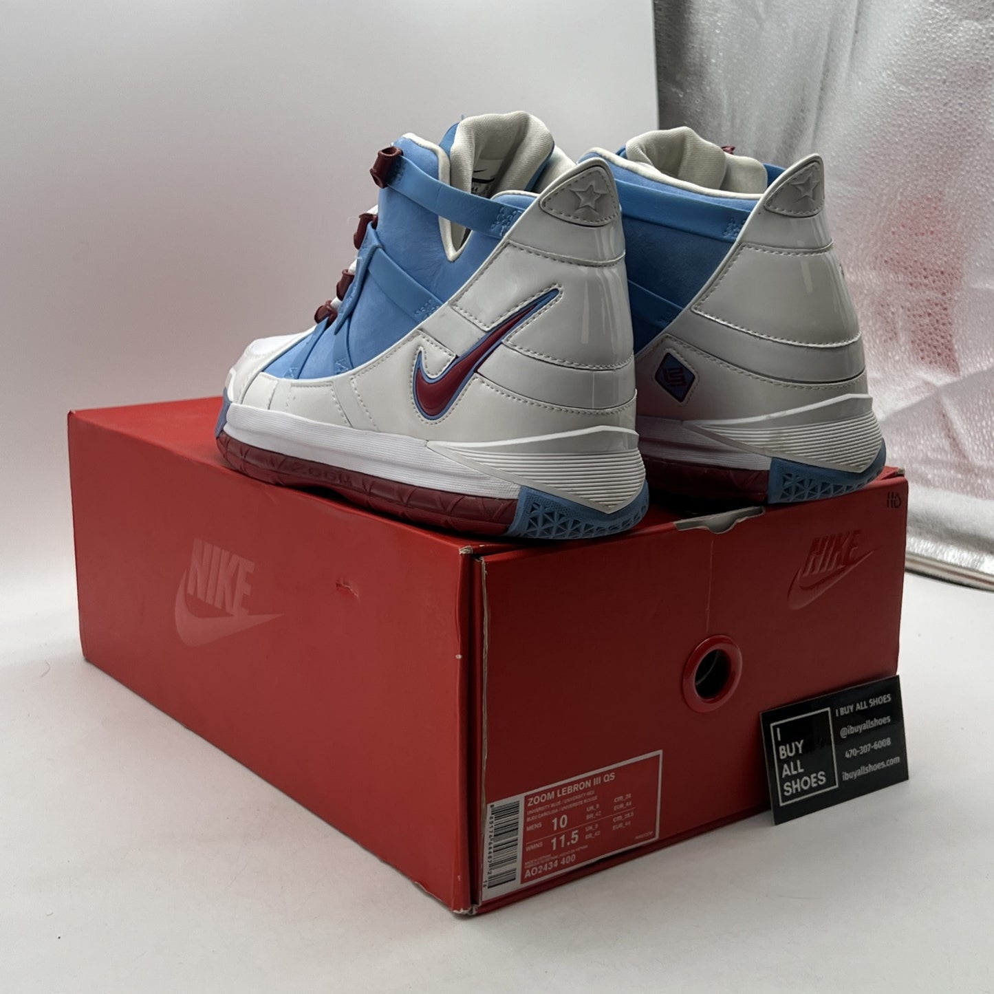 Size 10 - Nike Zoom LeBron 3 Houston Oilers (AO2434-400)
