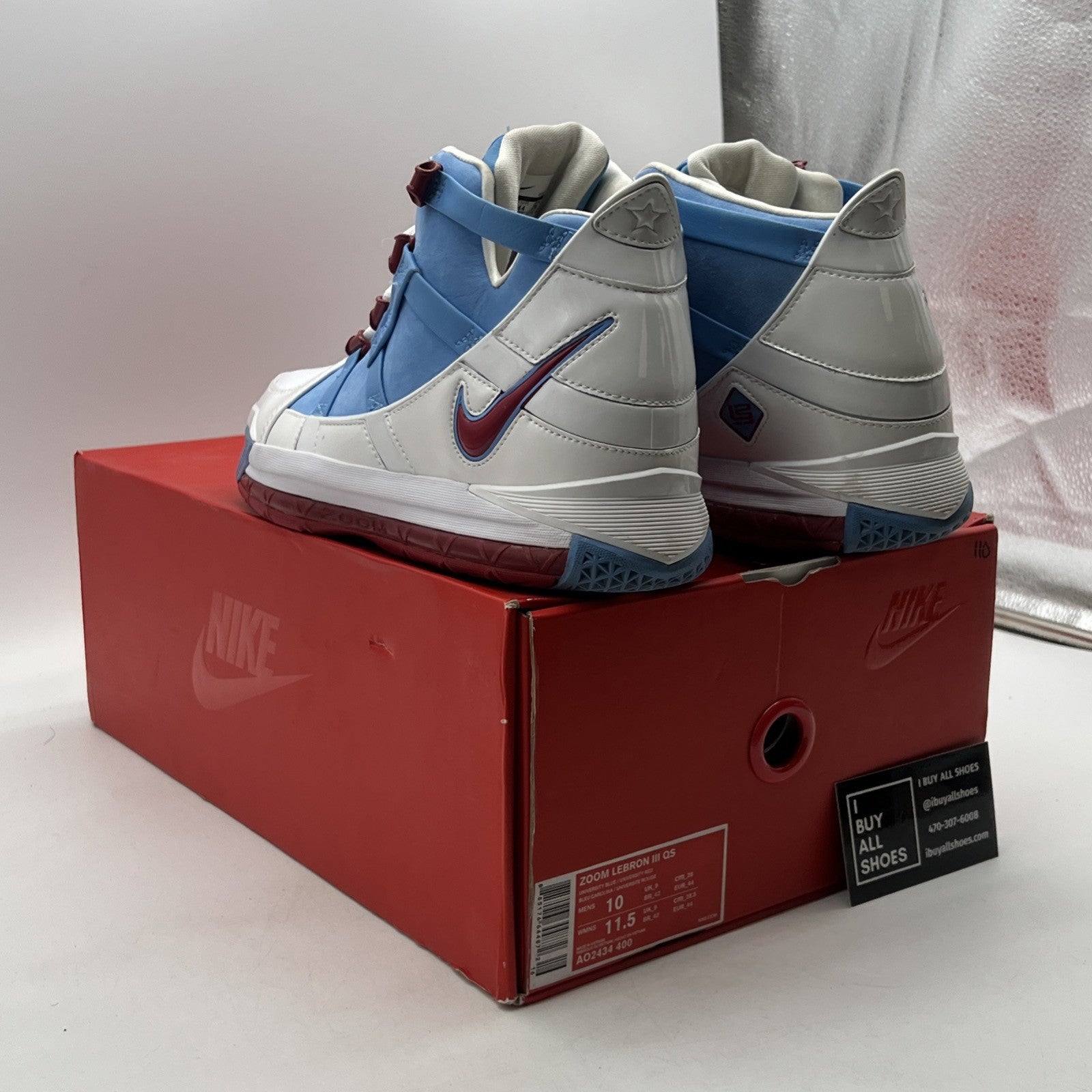 Size 10 - Nike Zoom LeBron 3 Houston Oilers (AO2434-400)