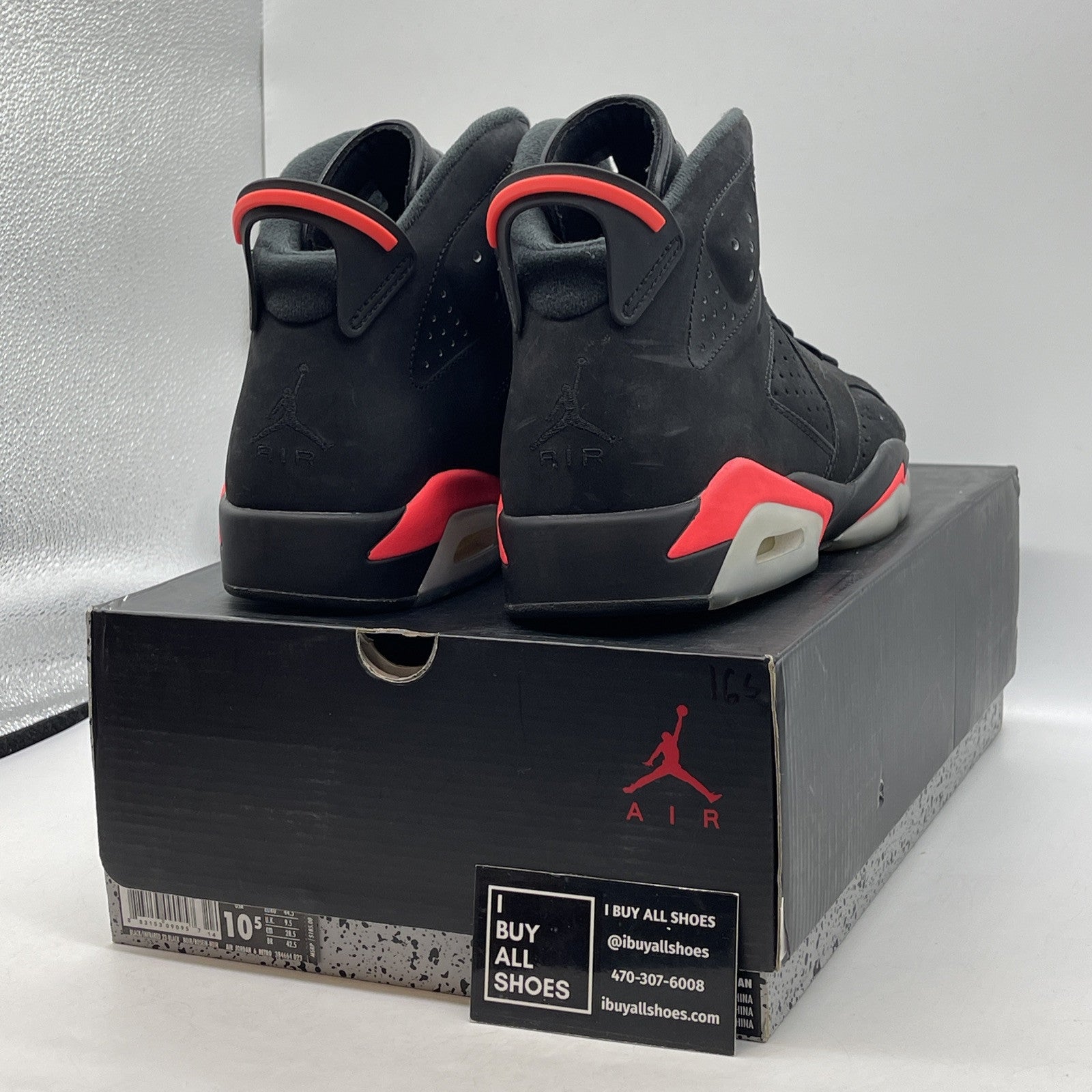 Size 10.5 - Jordan 6 Retro Infrared Black Pink Suede (384664-023)