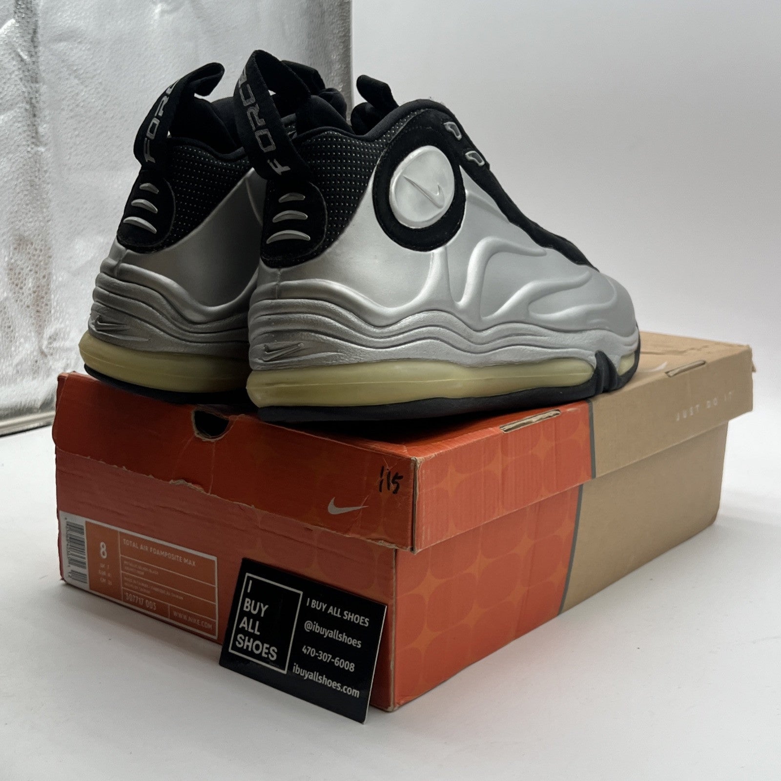 Size 8 - Nike Total Air Foamposite Max Silver 1998 OG Tim Duncan (307717-003)
