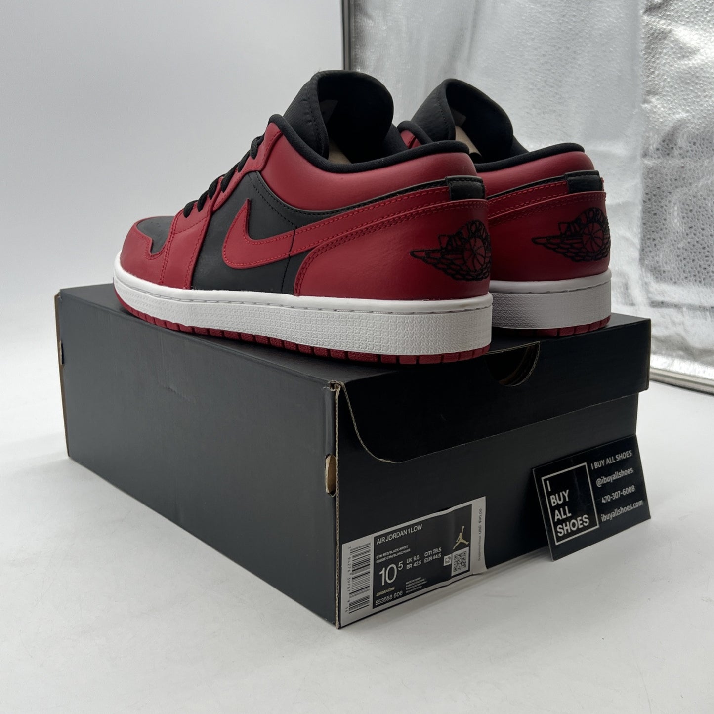 Size 10.5 - Air Jordan 1 Low Reverse Bred (553558-606)