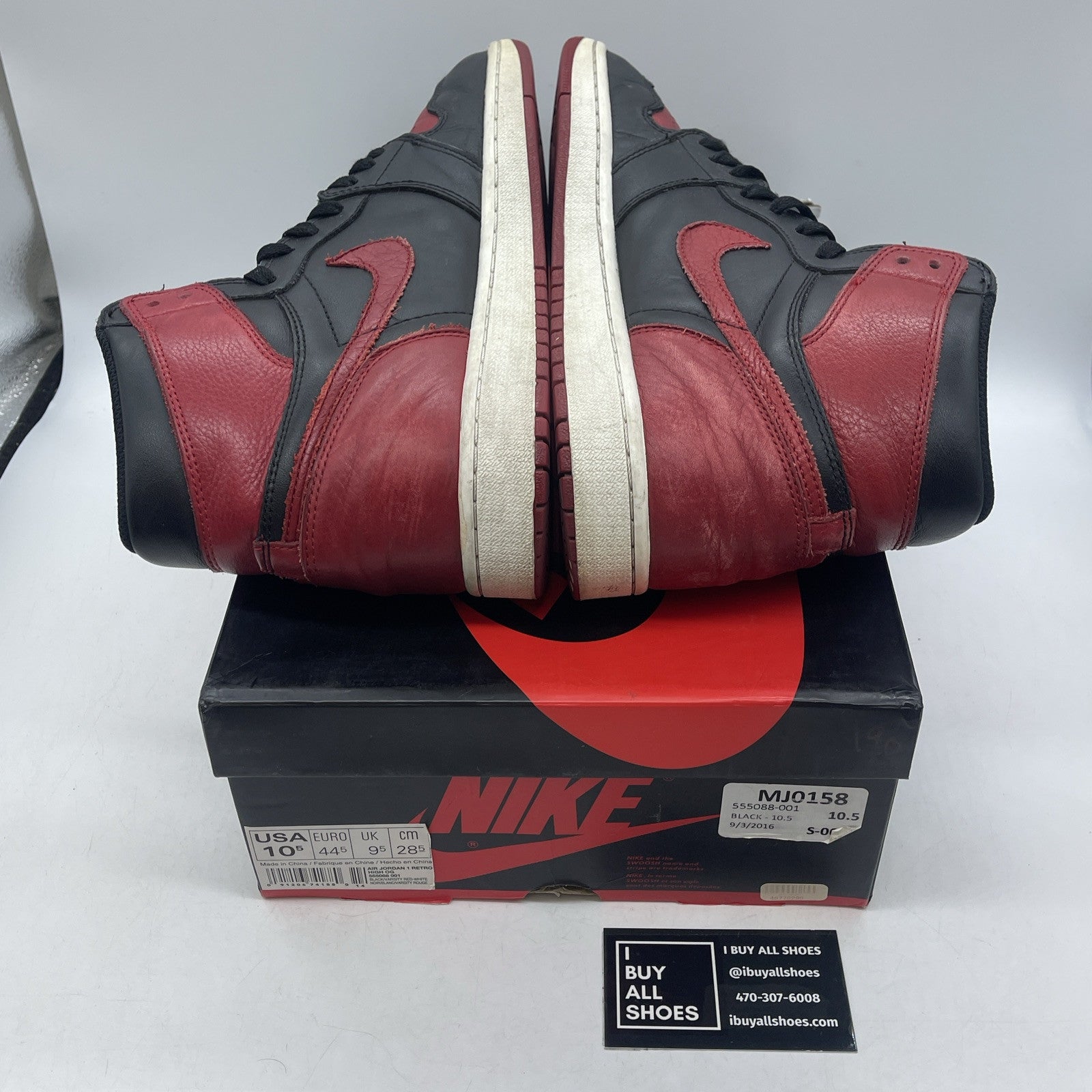 Size 10.5 - Jordan 1 Retro OG High Banned, Bred Black Red leather (555088-001)