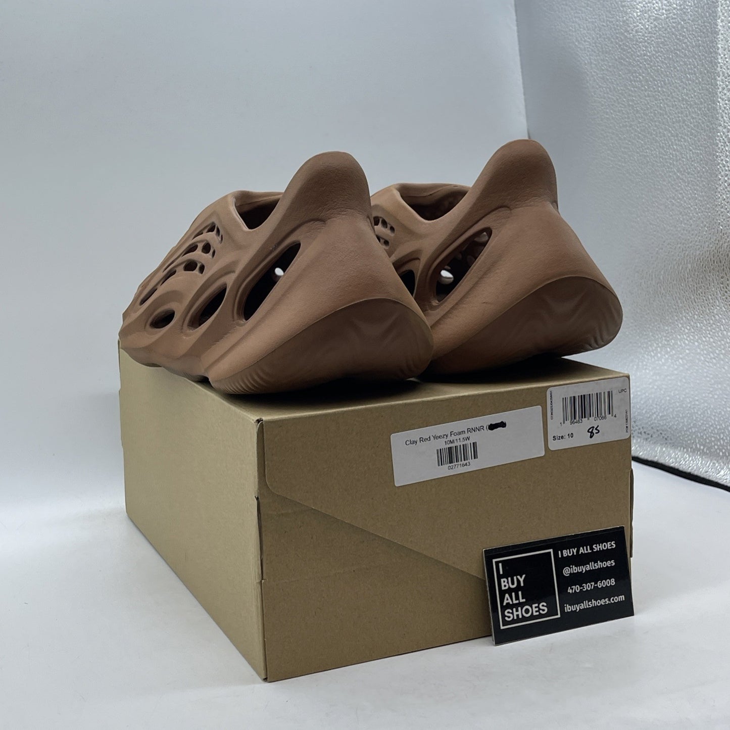 Size 10 - adidas Yeezy Foam Runner Clay Red YZY FOAM RNR Rubber (HP5335)