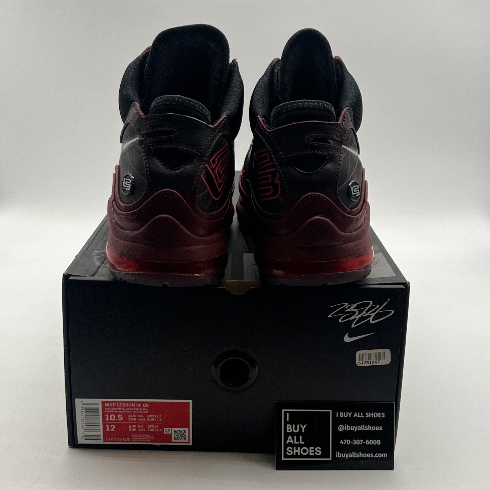 Size 10.5 - Nike Air Max LeBron VII Retro QS Christmas 2019 (CU5133-600)