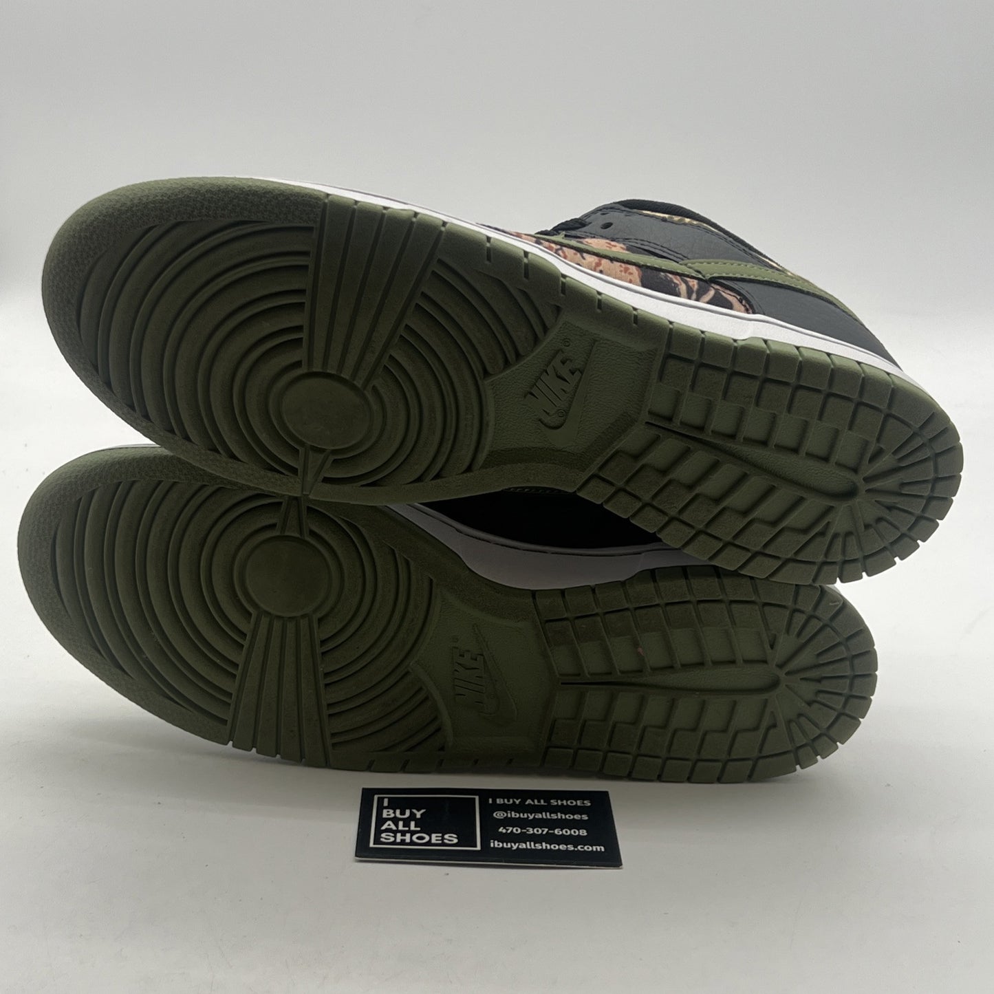 Size 12 - Nike Dunk SE Low Black Multi-Camo (DH0957-001)