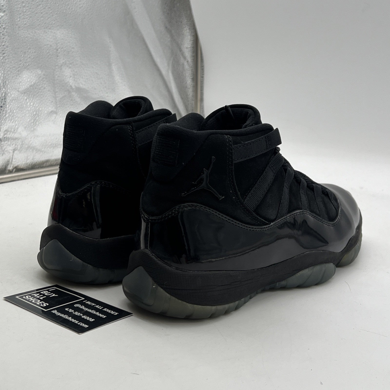 Size 9 - Air Jordan 11 Retro Cap and Gown 2018 (378038-005)