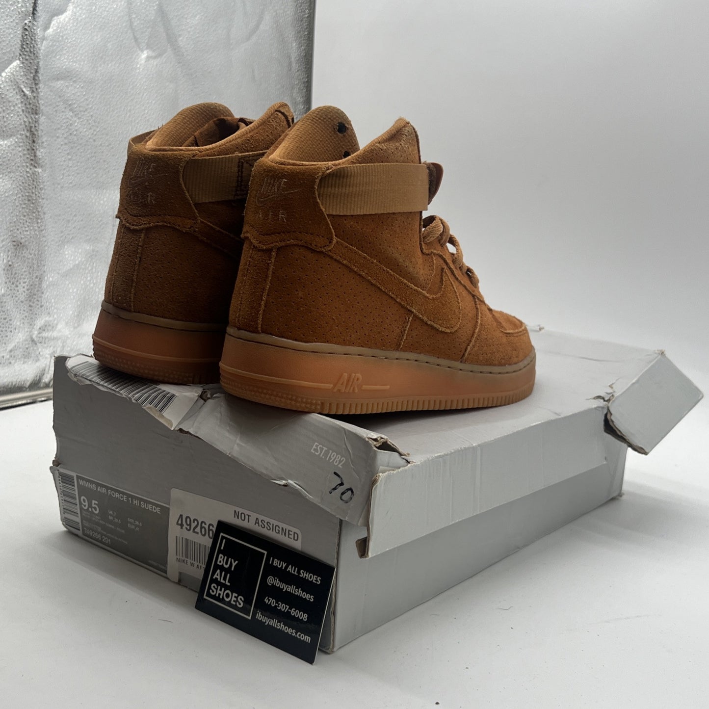Size 9.5 - Nike Air Force 1 Suede High Tawny W (749266-201)