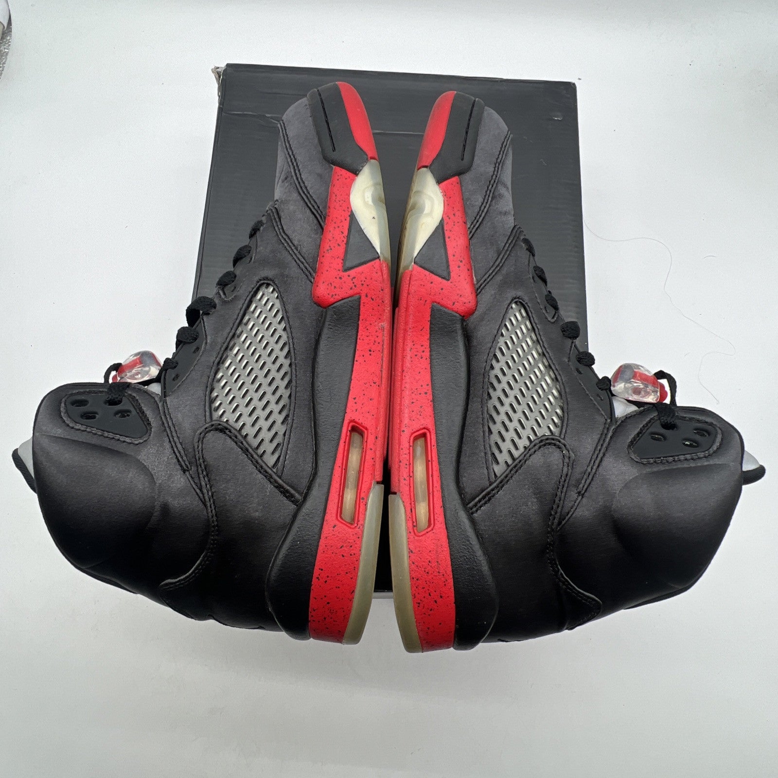 Size 9 - Air Jordan 5 Retro Satin Bred (136027-006)